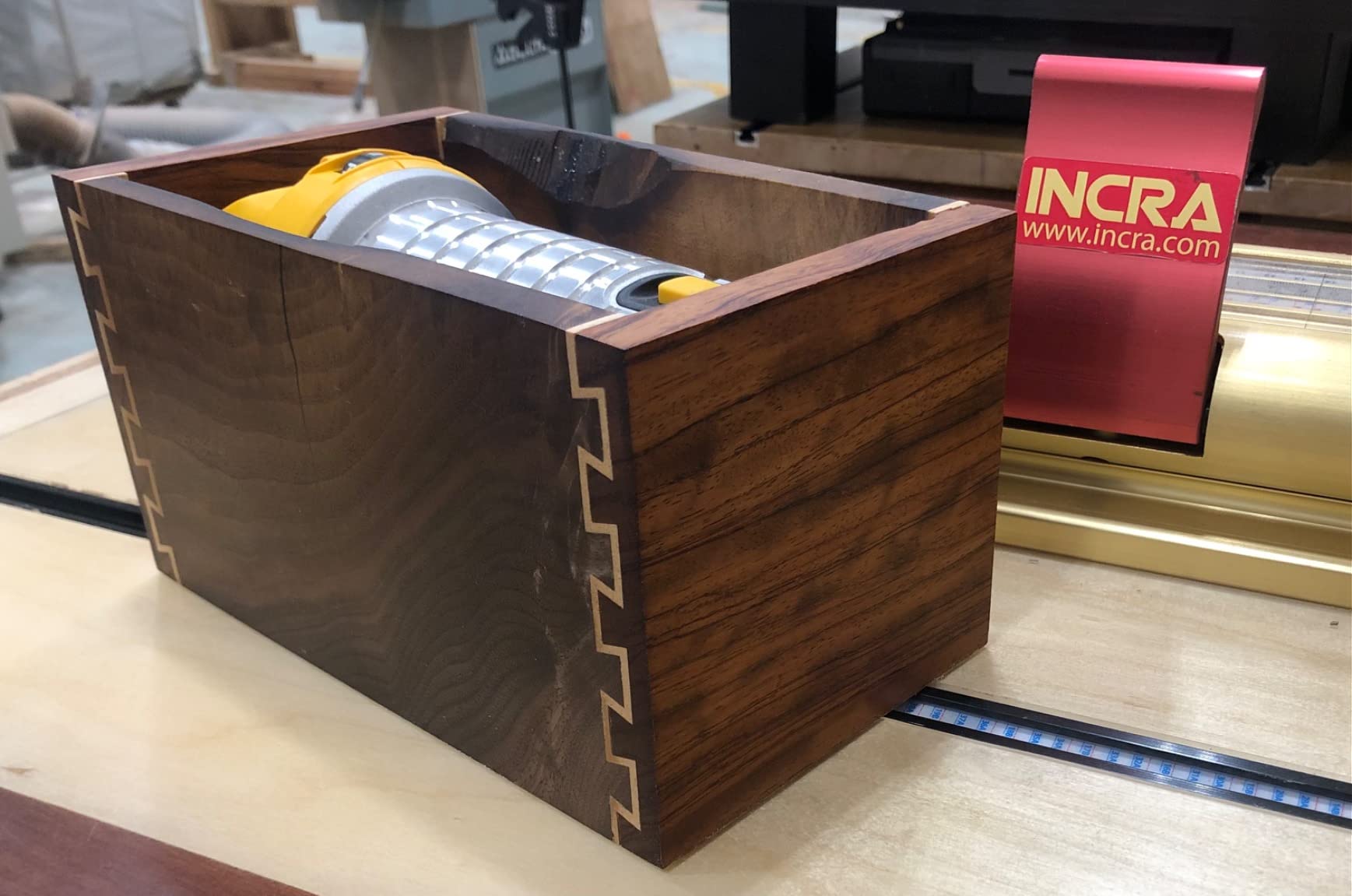 DEWALT 20V Max XR Cordless Router, Brushless, Tool Only (DCW600B) customer photo 2