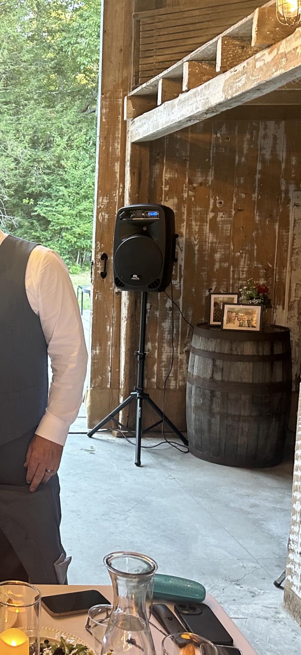 PRORECK Dance 12 Portable 12-Inch 1000 Watts 2-Way Powered PA Speaker System Combo Set with Bluetooth/USB/SD Card Reader/FM Radio/Remote Control/Speaker Stand for Party DJ Wedding Meeting customer photo 2