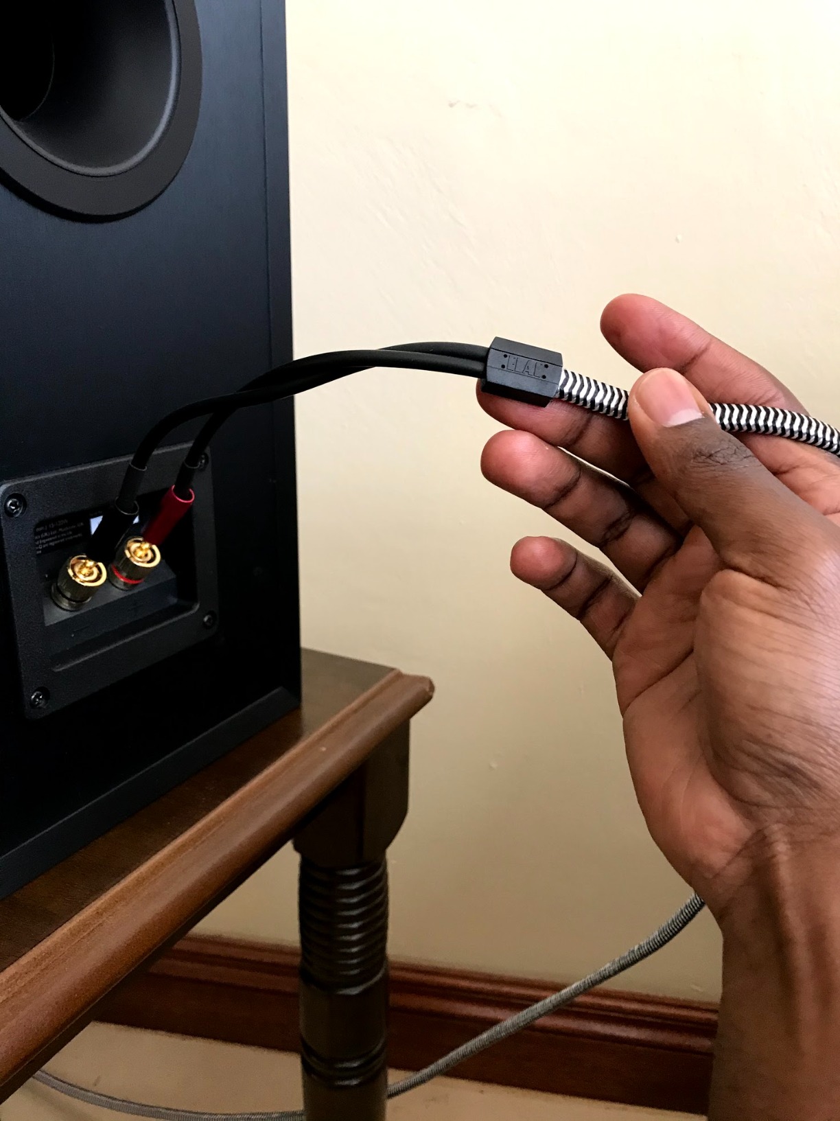 Elac Sensible Speaker Cables - 10Ft Pair customer photo 1