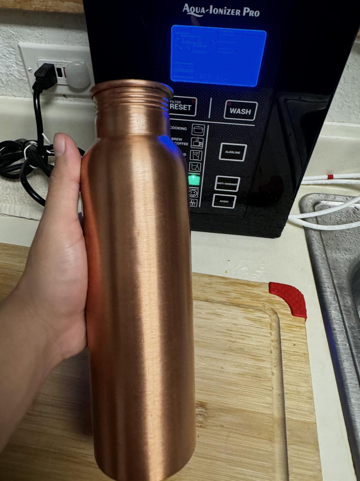 Aqua Ionizer Deluxe 9.5 Anti-Oxidant Boost Water Ionizer |Produces pH 3.0-11.5 Alkaline Water Filtration System| Up to -880mV ORP | 4000 Liters Per Filter | 7 Water Settings customer photo 2