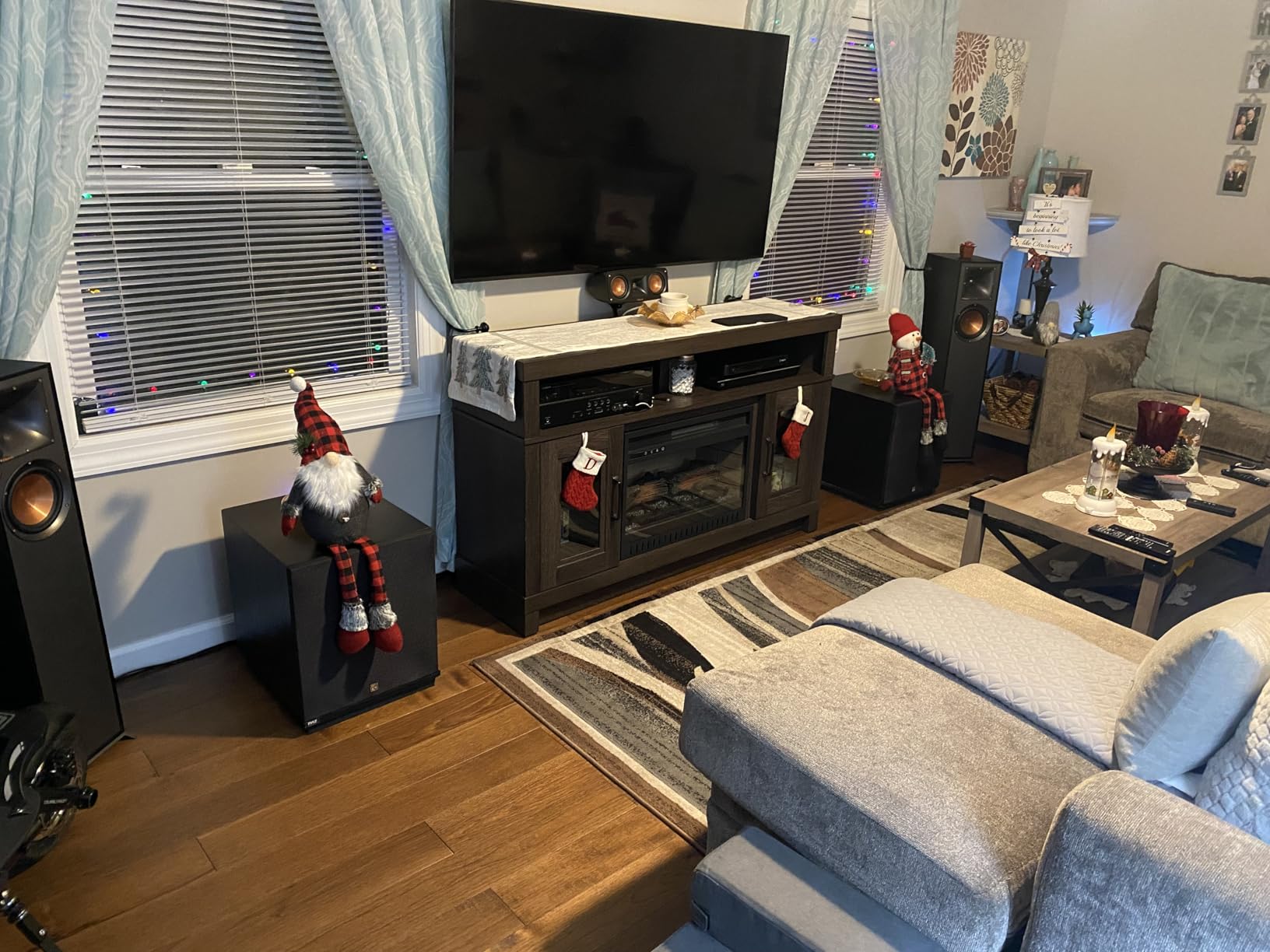 Klipsch Reference R-610F Floorstanding Speaker, Black, Pair customer photo 1