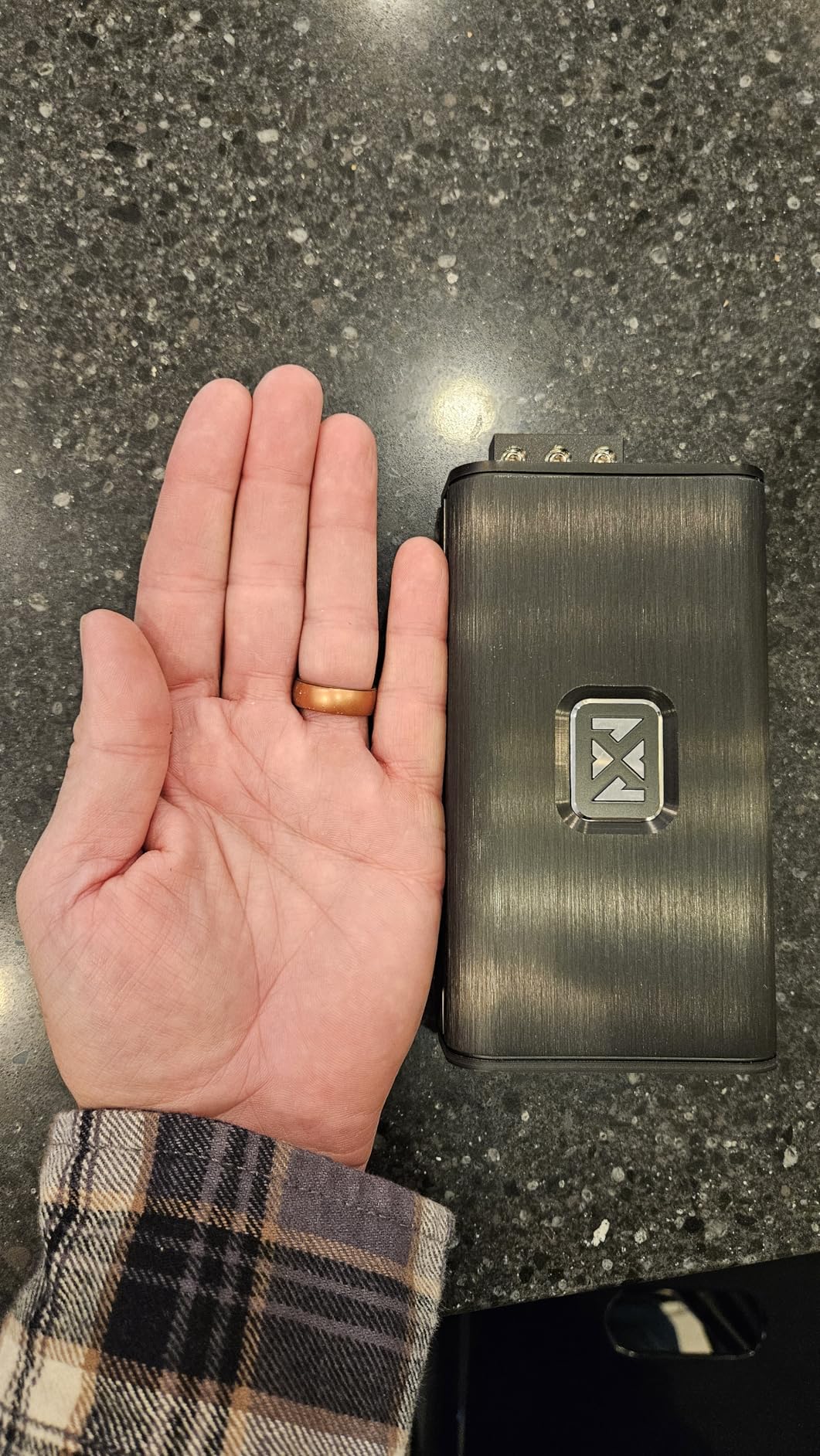 NVX VADM1v2 Micro Class D Monoblock Amplifier - 600W RMS at 1 Ohm customer photo 1