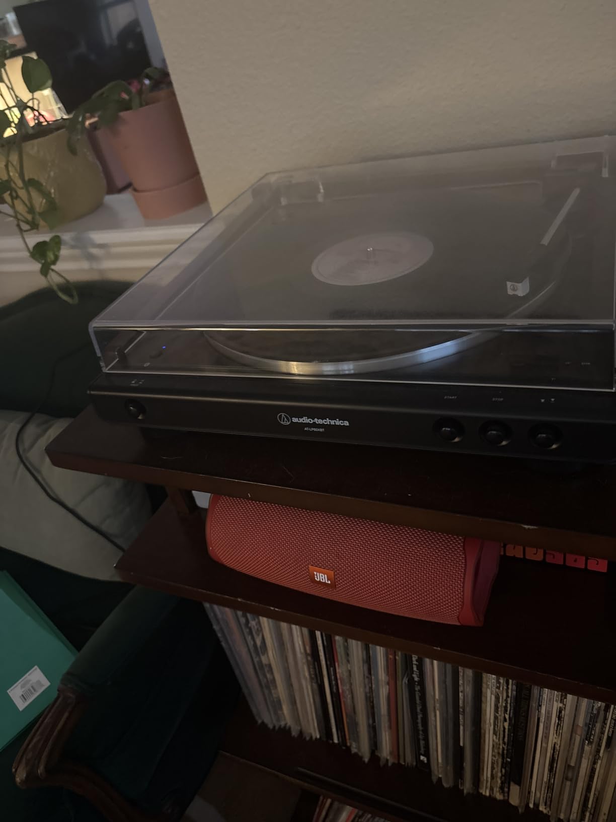 Audio-Technica AT-LP60XBT-BK Fully Automatic Wireless Belt-Drive Turntable (Black) customer photo 2