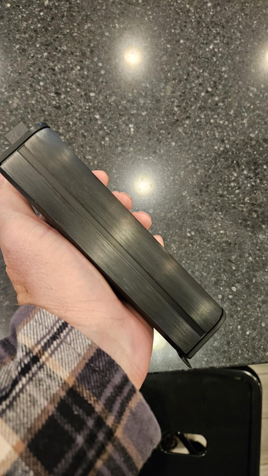 NVX VADM4 v2 Model 4-Channel Class D Amplifier 1000W Peak, 500W RMS customer photo 2