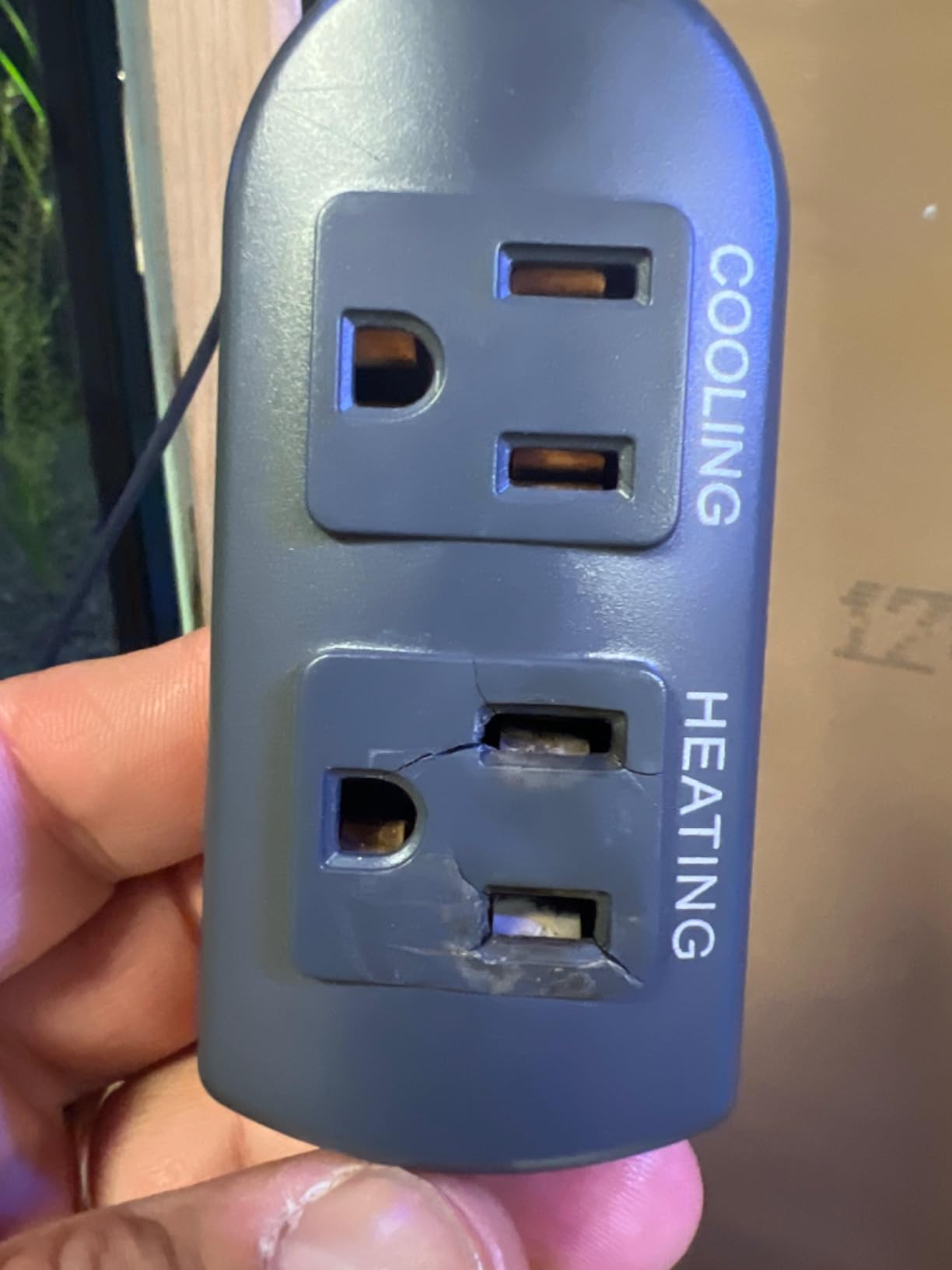 Inkbird ITC308S Temperature Controller for Aquarium with Submersible Probe, Heating Cooling Outlets Thermostat for Heater and Cooling Fans customer photo 1