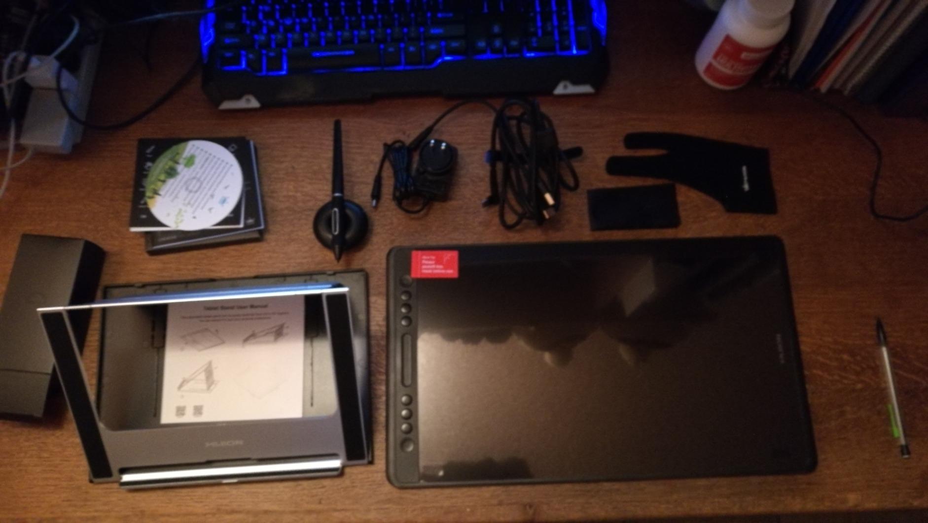 HUION KAMVAS Pro 16 Drawing Tablet with Screen, 15.6 inch Pen Display Anti-Glare Glass 6 Shortcut Keys Adjustable Stand, Graphics Tablet for Drawing, Writing, Design, Work with Windows, Mac and Linux customer photo 2