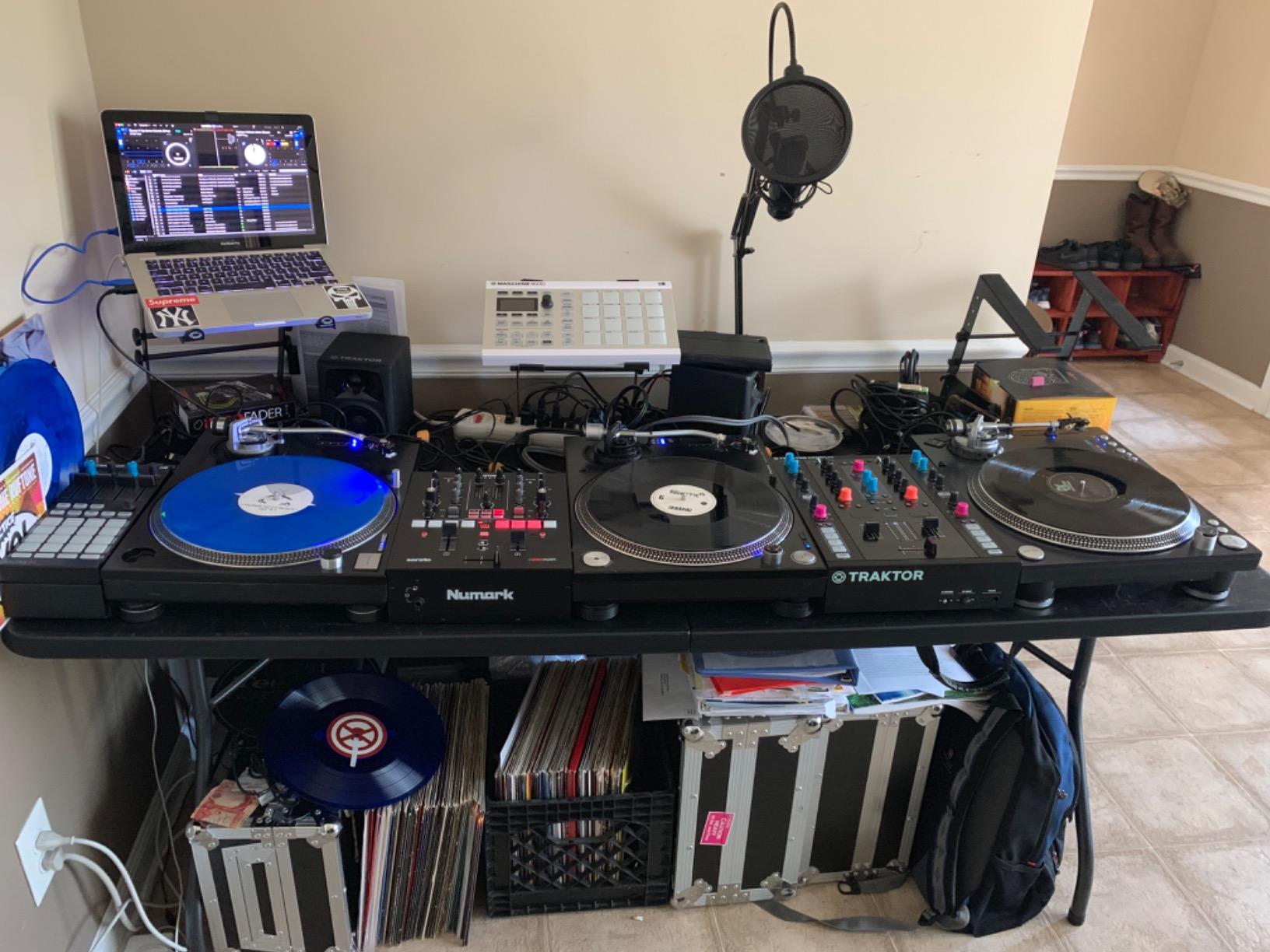 Numark Scratch | Two-Channel DJ Scratch Mixer for Serato DJ Pro (included) With Innofader Crossfader, DVS license, 6 Direct Access Effect Selectors, Performance Pads and 24-Bit Sound Quality customer photo 2