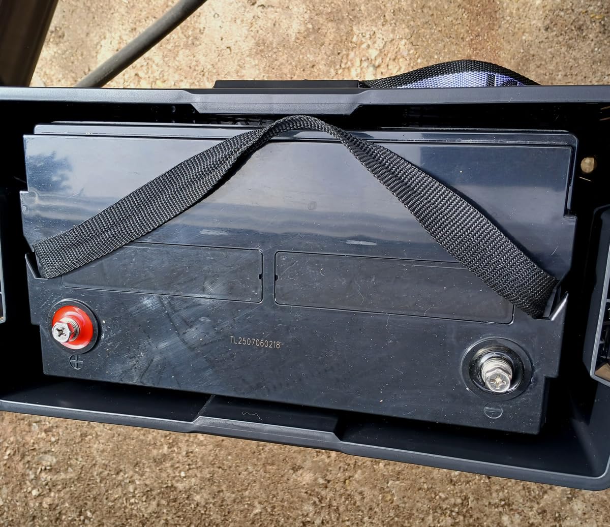 Weize Deep Cycle AGM 12 Volt 100Ah Battery, Maintenance-Free, 3% Self-Discharge Rate, 1150A Max Discharge Current, Perfect for RV, Solar, Trolling Motor, Wind, Marine, Camping and Off-Grid System customer photo 1