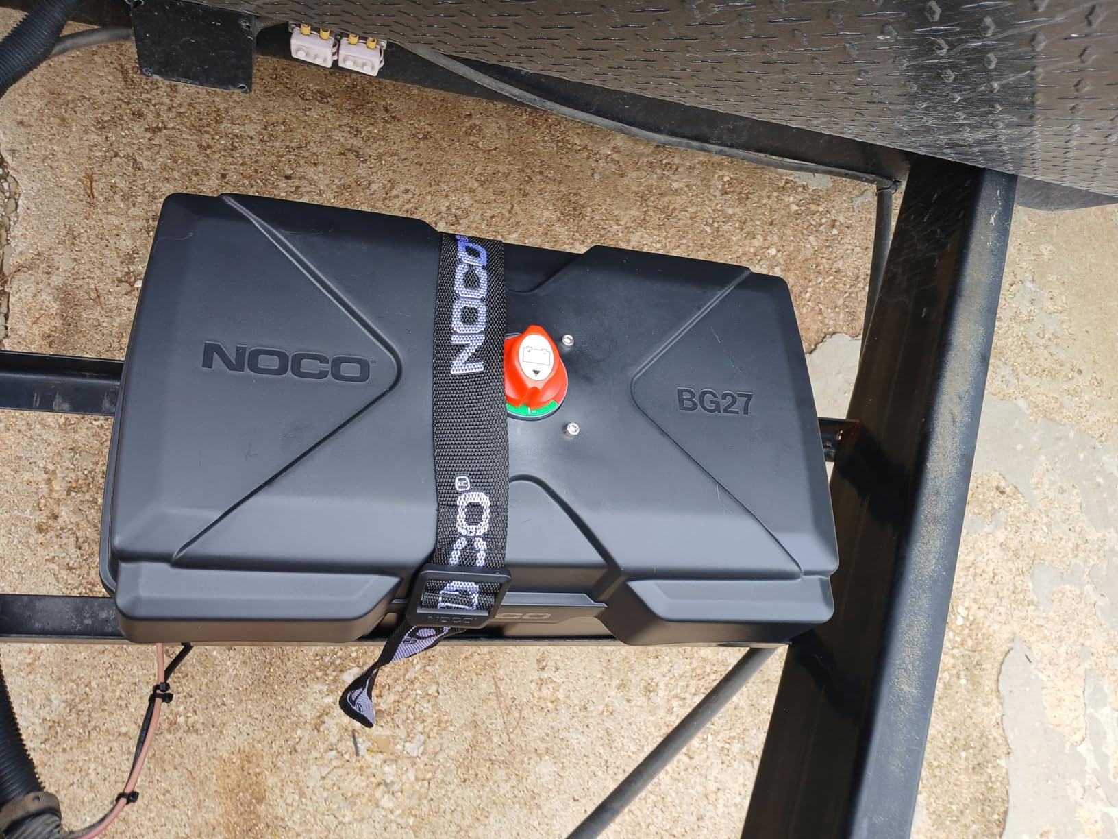 Weize Deep Cycle AGM 12 Volt 100Ah Battery, Maintenance-Free, 3% Self-Discharge Rate, 1150A Max Discharge Current, Perfect for RV, Solar, Trolling Motor, Wind, Marine, Camping and Off-Grid System customer photo 2