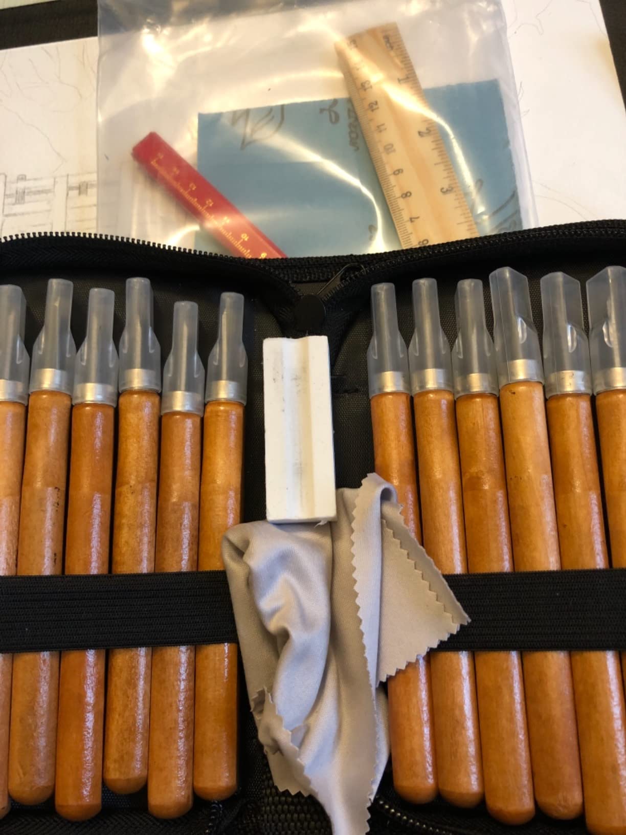 AUGSUN Wood Carving Knife Set, 20 PCS Wood Carving Kit Carbon Steel Wood Hand Carving Tool for DIY Sculpture Carpenter Experts Beginners customer photo 2