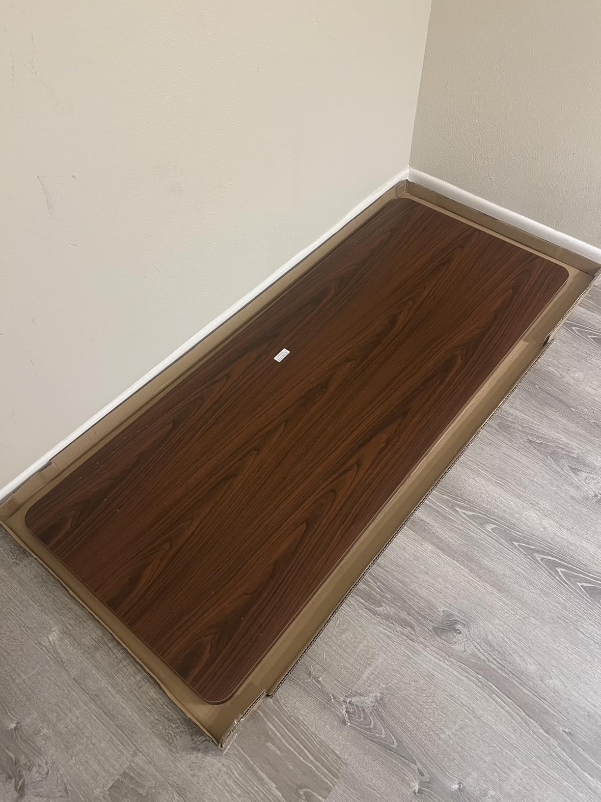 VIVO Electric 60 x 24 in Standing Desk, Memory Height Adjustment, 1B Series, Holds 220 lbs, One-Piece Black Top, Black Frame, DESK-KIT-1B6B customer photo 2