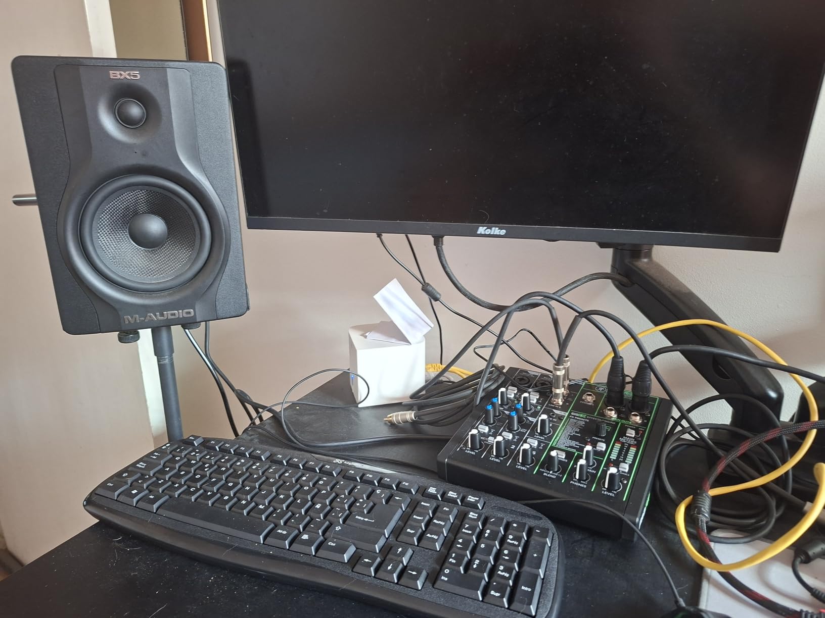 Mackie ProFX12v3 12-channel Mixer with USB and Effects customer photo 2