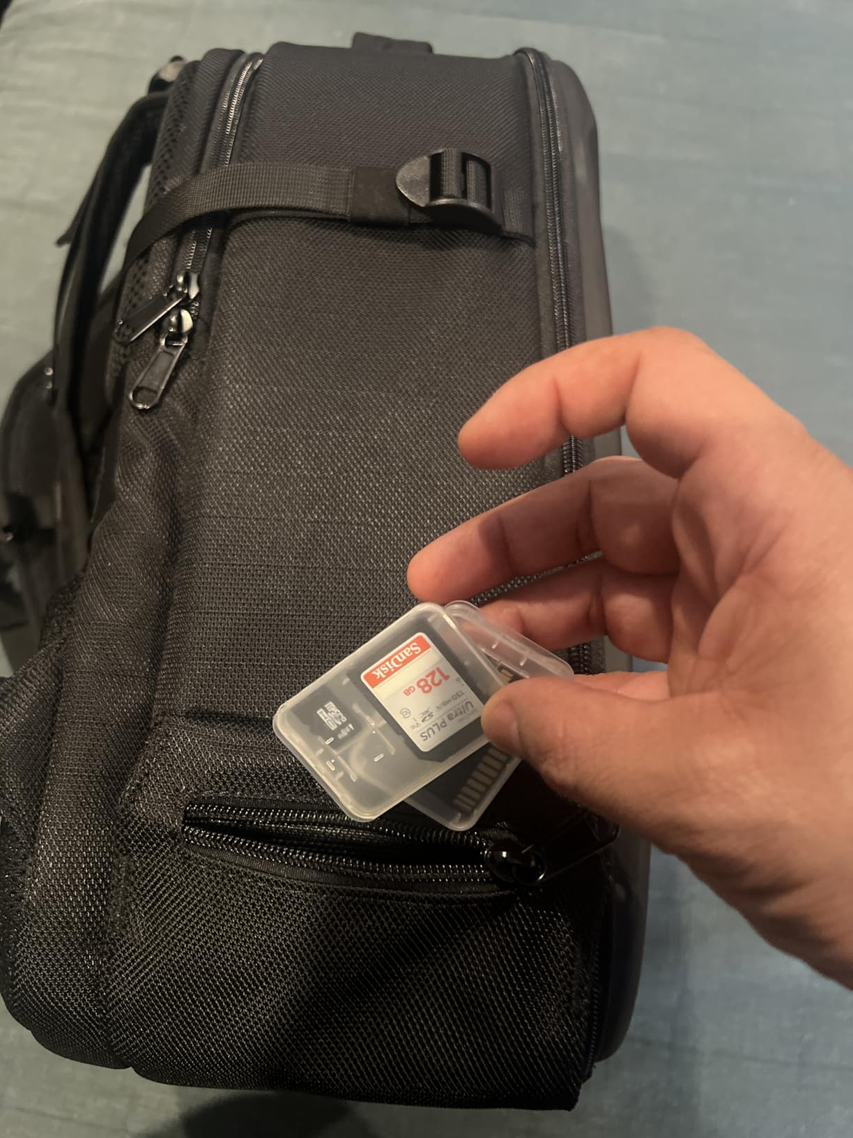 MOSISO Camera Backpack, DSLR/SLR/Mirrorless Photography Camera Bag 15-16 inch Waterproof Hardshell Case with Tripod Holder&Laptop Compartment Compatible with Canon/Nikon/Sony, Black customer photo 1