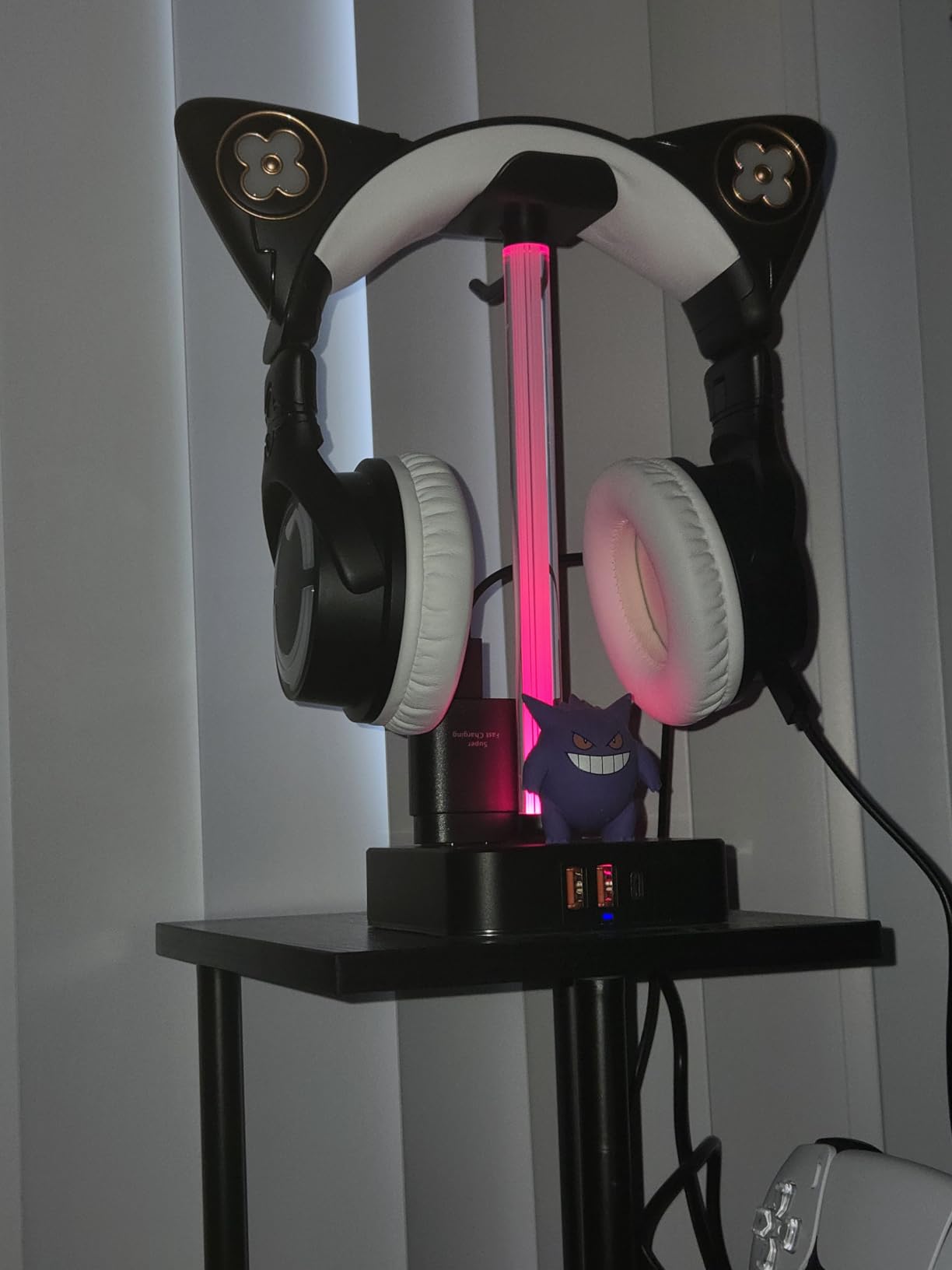 RGB Headphone Stand with USB Charger COZOO Desktop Gaming Headset Holder with 3 USB Charger and 2 Outlets customer photo 2