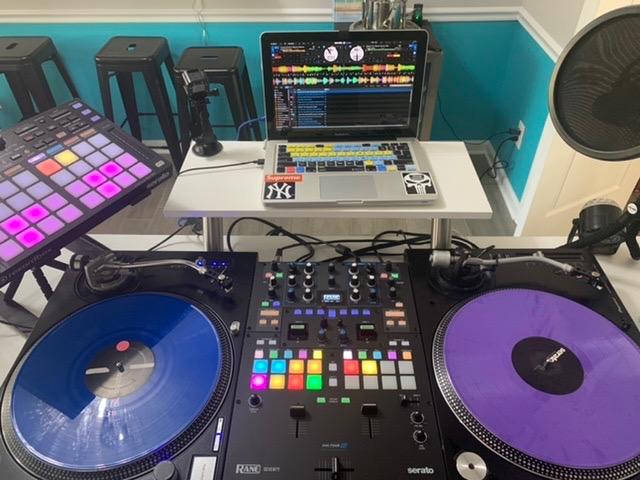 RANE DJ SEVENTY - Two Channel DJ Mixer for Serato DJ with Akai Professional MPC Performance Pads Internal DJ FX and Three Contactless MAG FOUR Faders customer photo 2