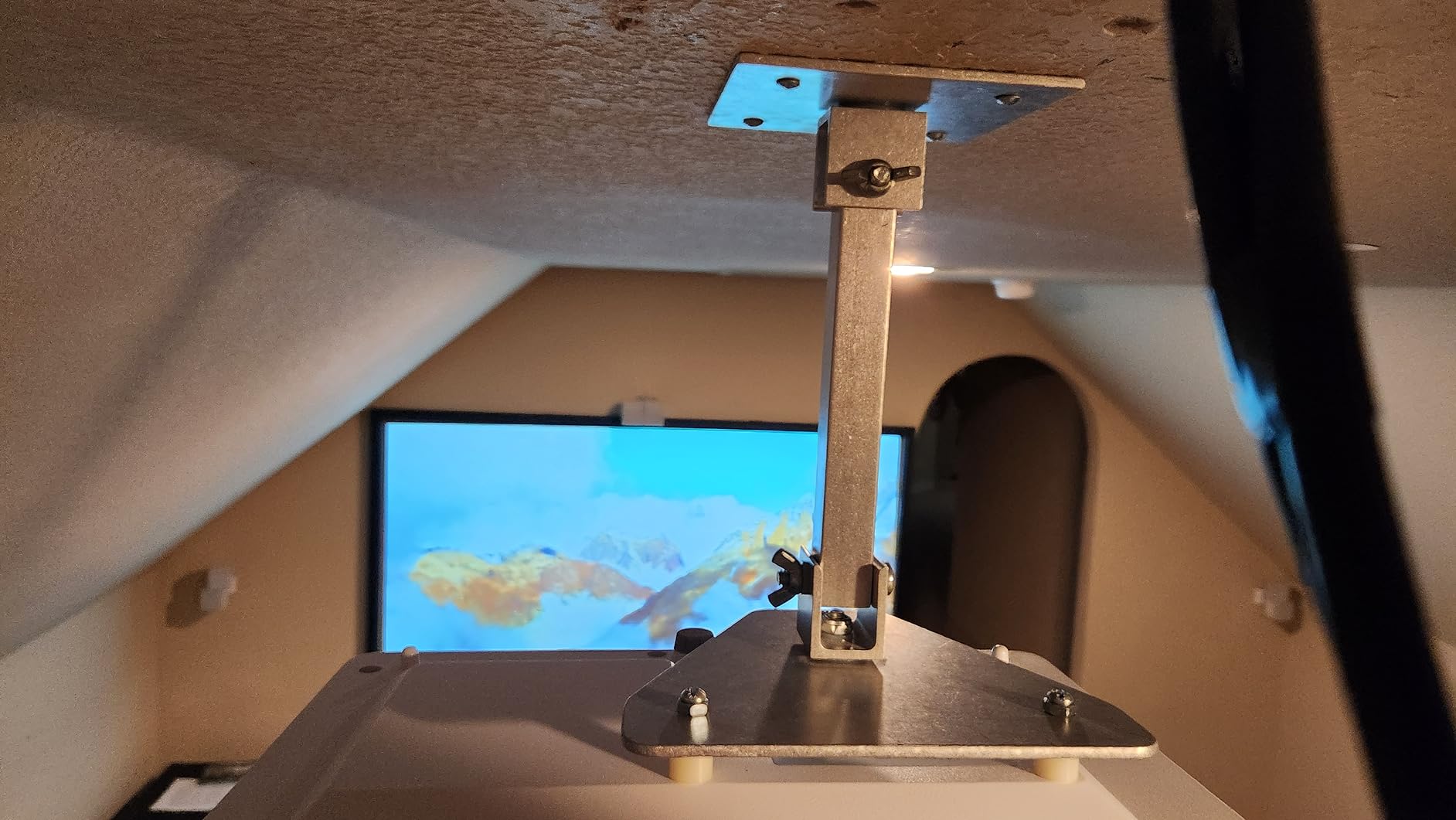 Optoma HD28HDR 1080p Home Theater Projector for Gaming and Movies | Support for 4K Input | HDR Compatible | 120Hz refresh rate | Enhanced Gaming Mode, 8.4ms Response Time | High-Bright 3600 lumens customer photo 2