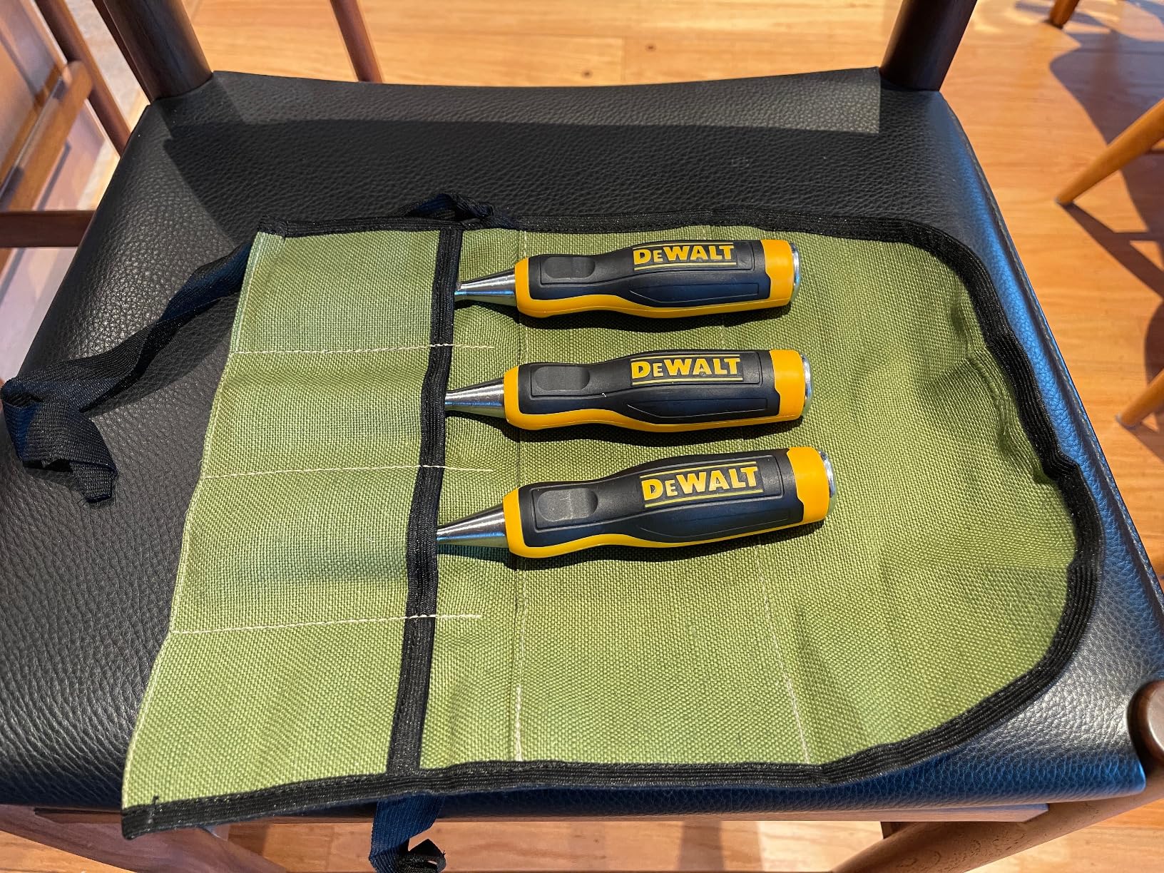 Dewalt Pro Wood Chisel Set 3 Piece customer photo 1