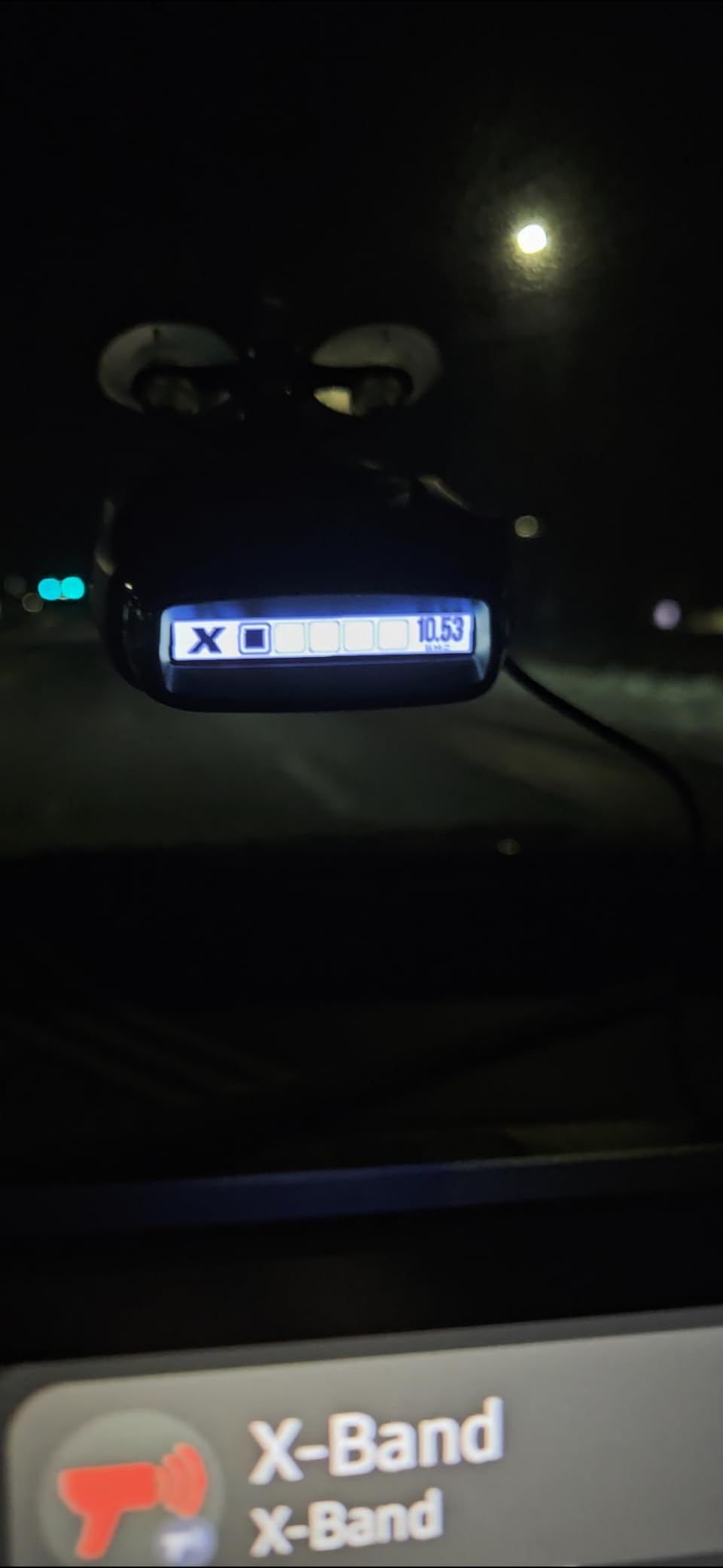 Cobra RAD 480i Laser Radar Detector - Long Range Detection, Bluetooth, Apple CarPlay and Android Auto Compatible, LaserEye Front and Rear Detection, Digital Signal Processing, Black customer photo 2