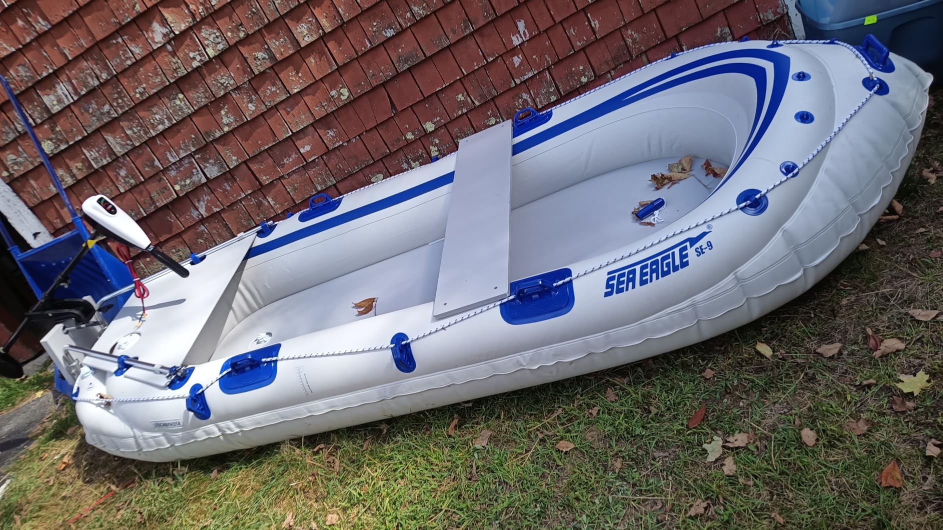 PEXMOR 8 Speed Electric Trolling Motor, Electric Outboard Boat Motor w/Adjustable Handle & LED Indicator, Transom Mounted for Saltwater, Kayak, Fishing Boat customer photo 1