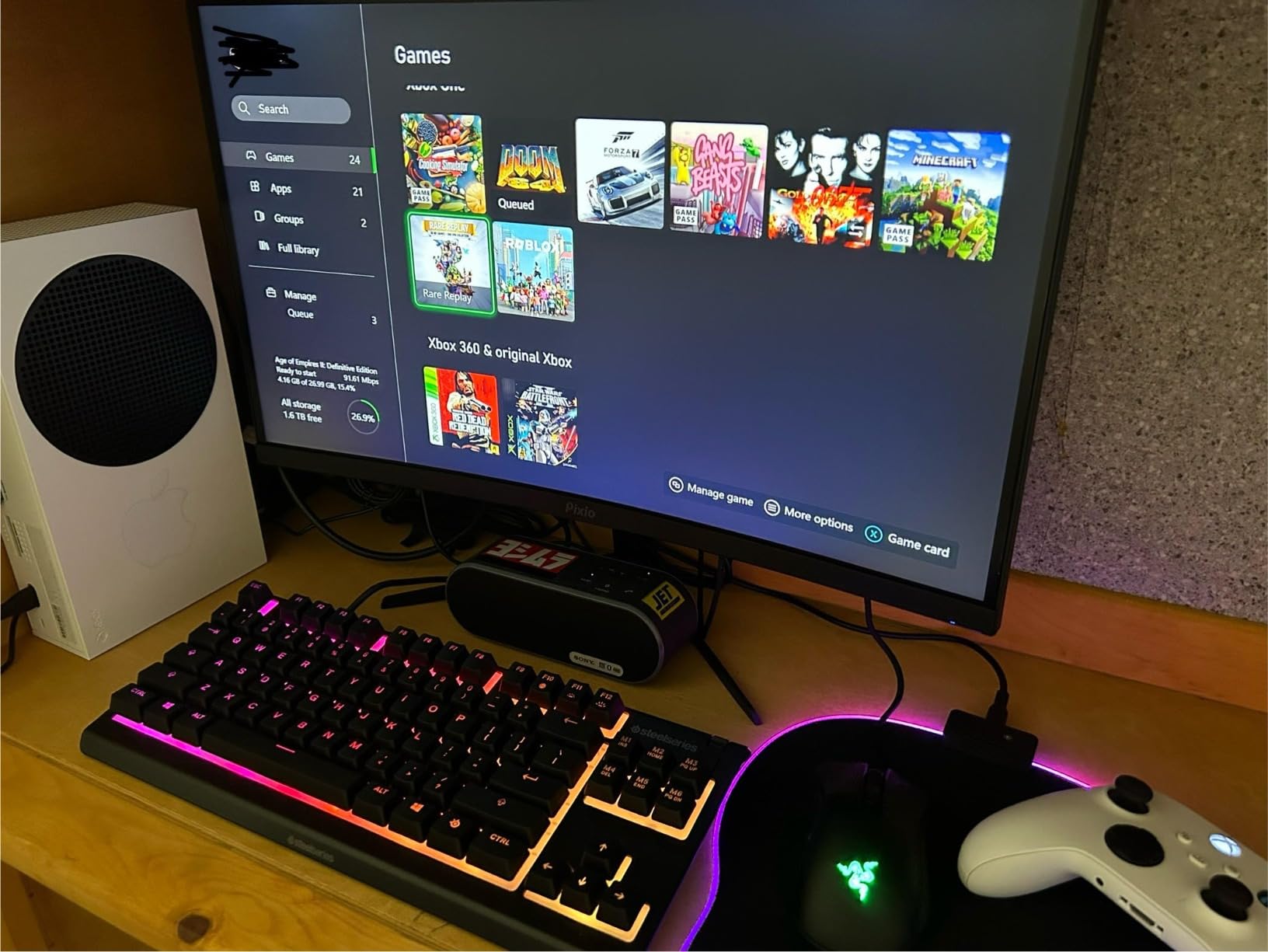 Razer DeathAdder v2 Mini Gaming Mouse: 8500K DPI Optical Sensor - 62g Lightweight Design - Chroma RGB Lighting - 6 Programmable Buttons - Anti-Slip Grip Tape Included - Classic Black customer photo 2