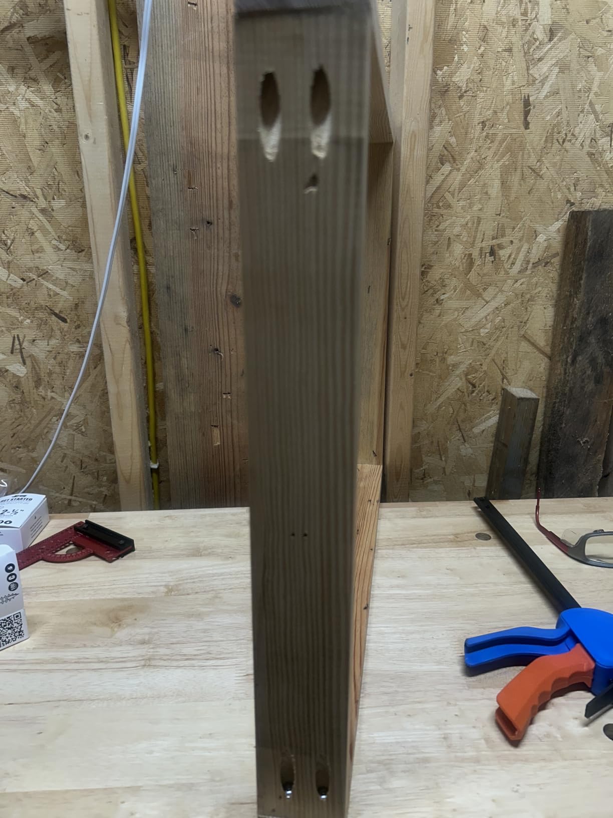 Kreg Tool KPHJ720PRO Pocket-Hole Jig 720PRO - Easy Clamping & Adjusting - Includes Durable Kreg Pocket-Hole Screws - For Materials 1/2