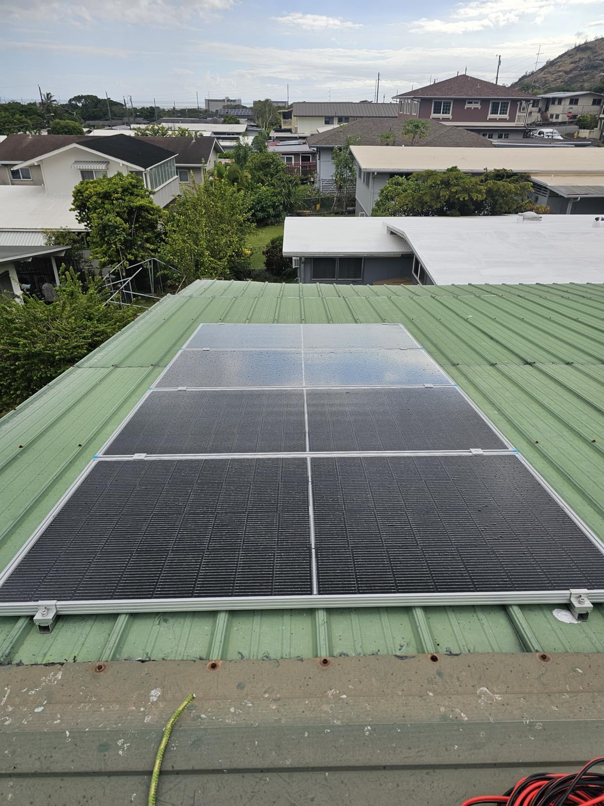 Renogy Solar Panel 200 Watt 24 Volt, 200W Solar Panel 25% High-Efficiency 16BB, N-Type Solar Panels for RV Marine Rooftop Farm Battery and Other Off-Grid Applications customer photo 1