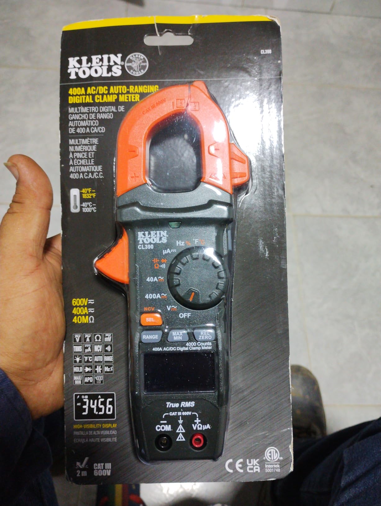 Klein Tools CL390 AC/DC Digital Clamp Meter, Auto-Ranging, 400 Amp, NCVT Tester, Hi-Viz LCD Display, TRMS, Continuity Resistance, Temperature and More customer photo 2