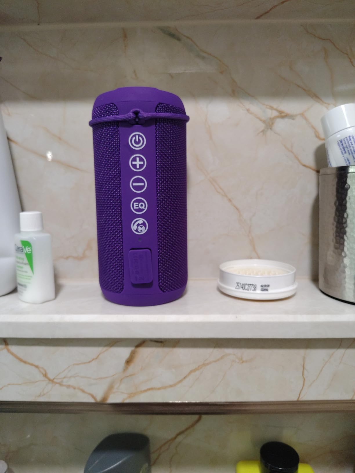 Ortizan Portable Bluetooth Speaker (1nd Gen), IPX7 Waterproof, Wireless, Big Sound and Deep Bass, TWS Pairing, 30Hrs of Playtime, for Home/Party/Outdoor/Beach, Birthday Gifts for Men Women - Black customer photo 2