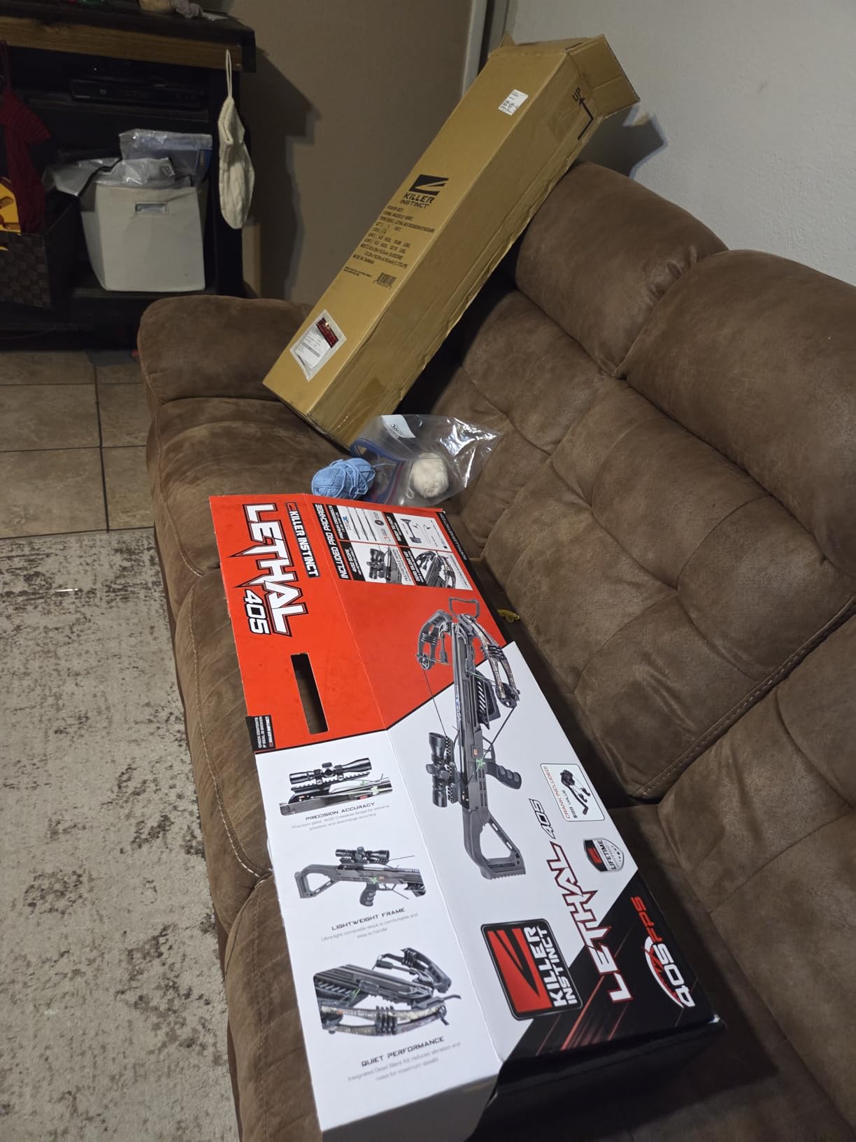 Killer Instinct Lethal 405 Crossbow Pro Package with 4 x 32 Non-Illuminated Scope, Rope Cocker, String Suppressors, 3-Bolt Quiver, 3 Hypr Lite Bolts and Field Tips, Stick of Rail Lube customer photo 1