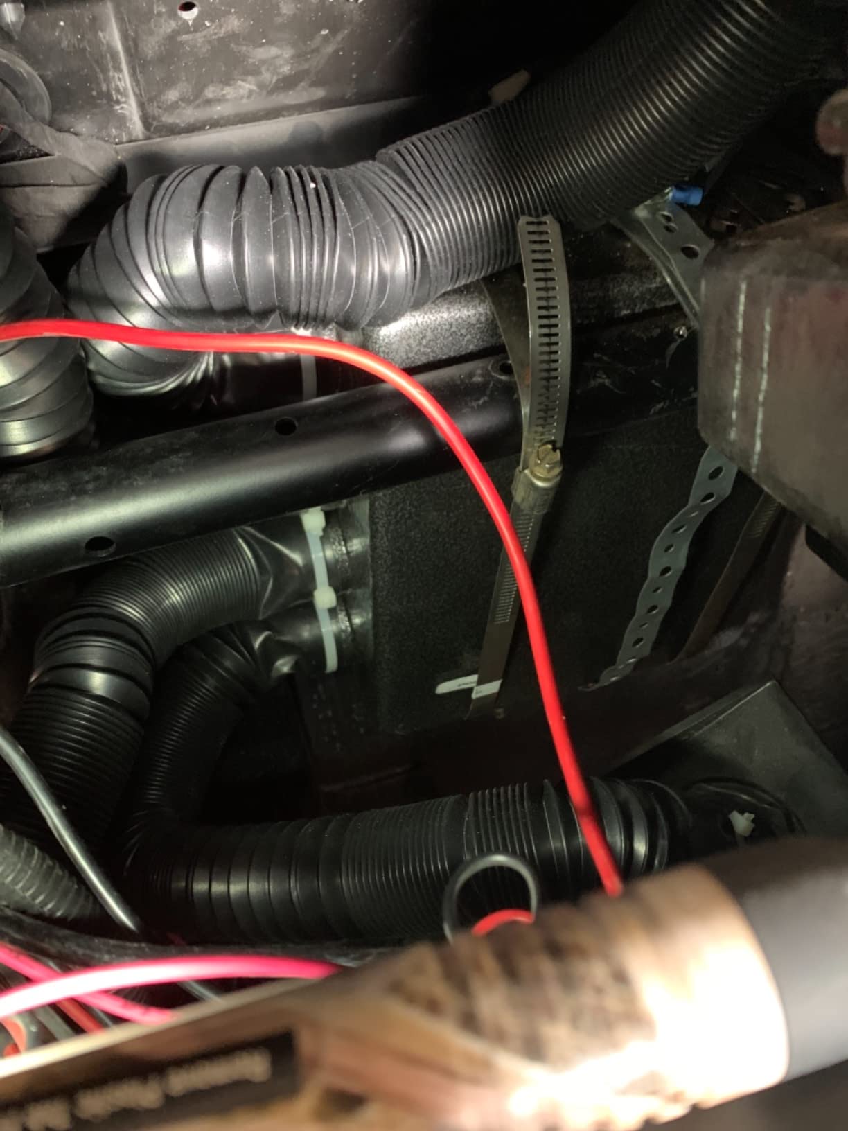 Upgraded of 12V Universal Auxiliary Heater Underdash Heat with Speed Switch for Car or Truck Minivans Excavators Harvesters 4 ports US Stock customer photo 1