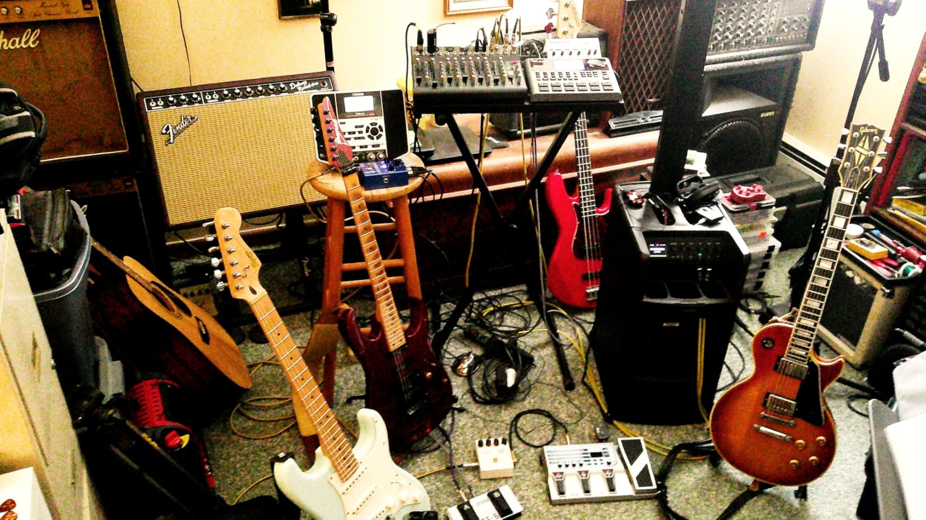 FLAMMA FV01 Vocal Effects Processor Pitch Correction Voice Pedal Vocal Stompbox Microphone Amplifier for Singer Live Singing Streaming Recording with Delay Reverb Acoustic Guitar Playing customer photo 1