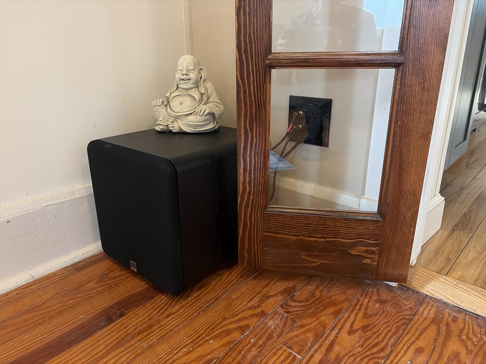 SVS SB-1000 Pro Sealed Subwoofer (Black Ash) customer photo 1