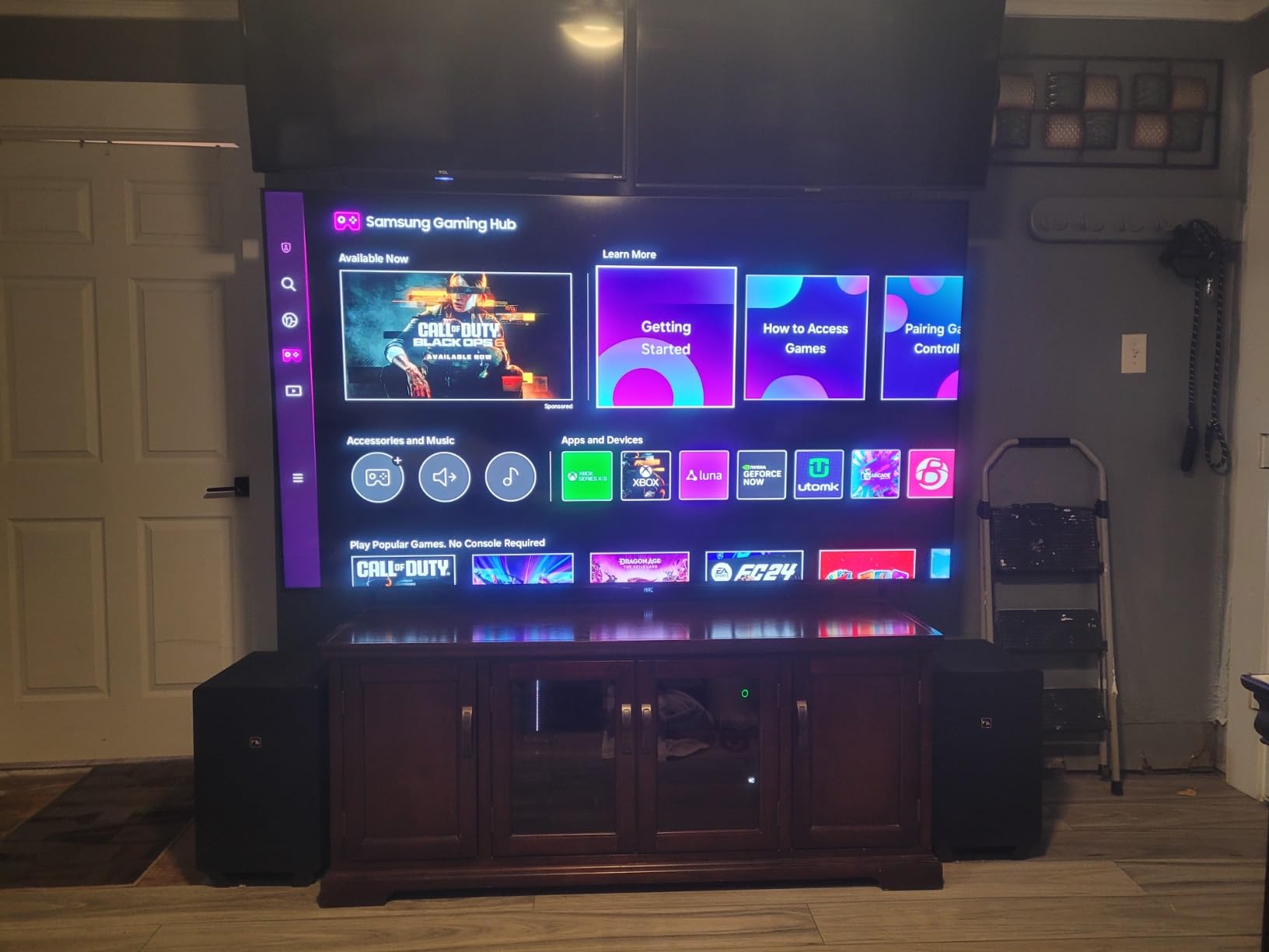 Nakamichi Shockwafe Ultra 9.2.4 Channel Soundbar System with Dolby Atmos/DTS:X, Dual 10