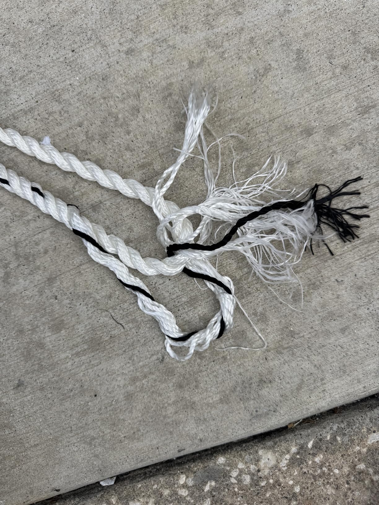 Five Oceans Windlass Anchor Rode, Hand-Spliced Anchor Rope and Chain Combination Kit, Nylon 3-Strand Rope, HT G4 Stainless Steel Chain for Boat Anchor System - Multiple Sizes customer photo 1