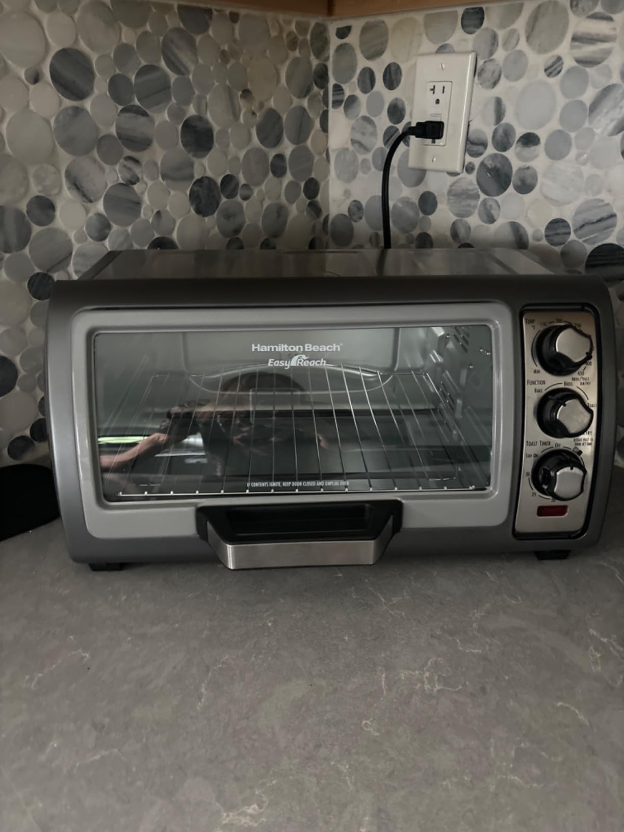 Hamilton Beach Air Fryer Toaster Oven Combo with Large Capacity, Fits 6 Slices or 12