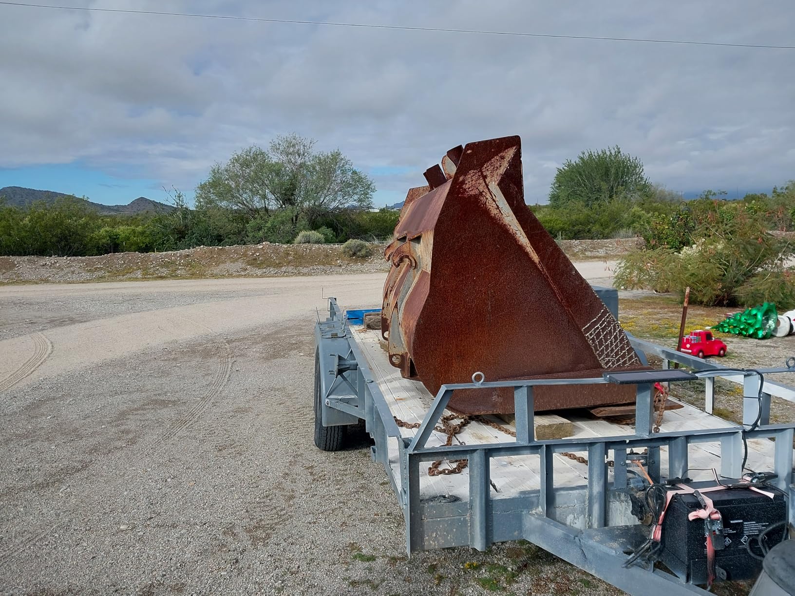 VEVOR ATV Winch, 4500 lb Electric Winch with Synthetic Rope, 12V DC ATV UTV Winch 1/4 in x 39 ft Aluminum Fairlead Wired Remote Control, IP55 Waterproof for Towing Boat Off Road Recovery customer photo 1