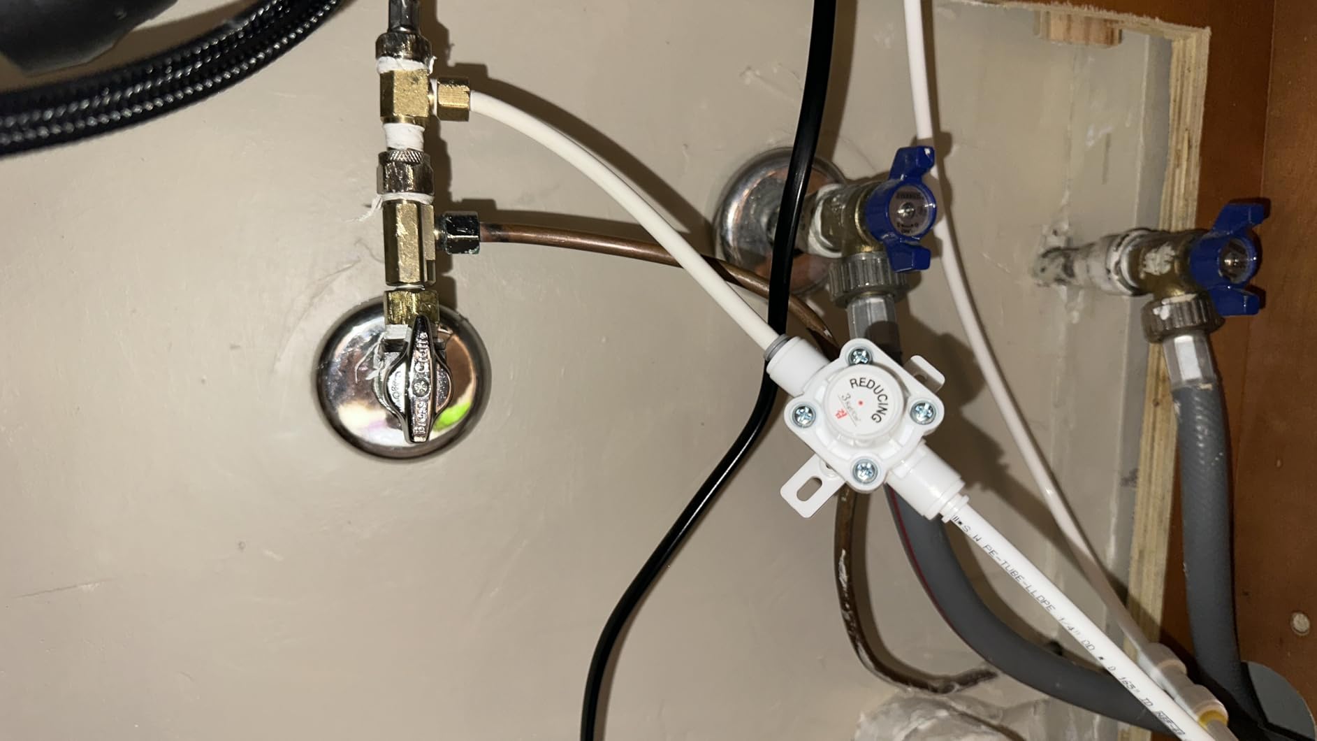 Korea-Made Ivyel PL Alkaline Water Machine,Water ionizer, Produces ph 8.5-10.0 Alkaline Water/Acidic Water/Hydrogen Water/Water Purifier Filter/Ionized Water/Antioxidant Water customer photo 2