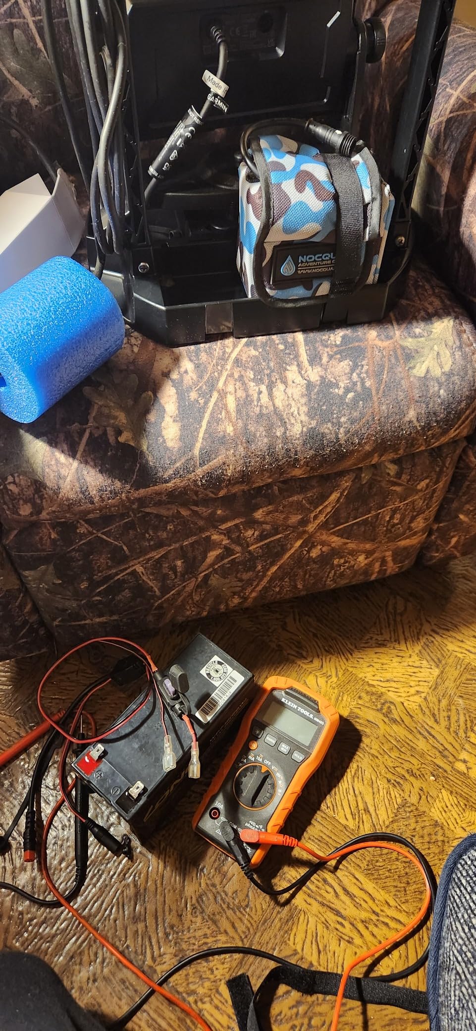 Garmin Striker Vivid 5cv, Portable Ice Fishing Bundle w/GT8HW-IF customer photo 2