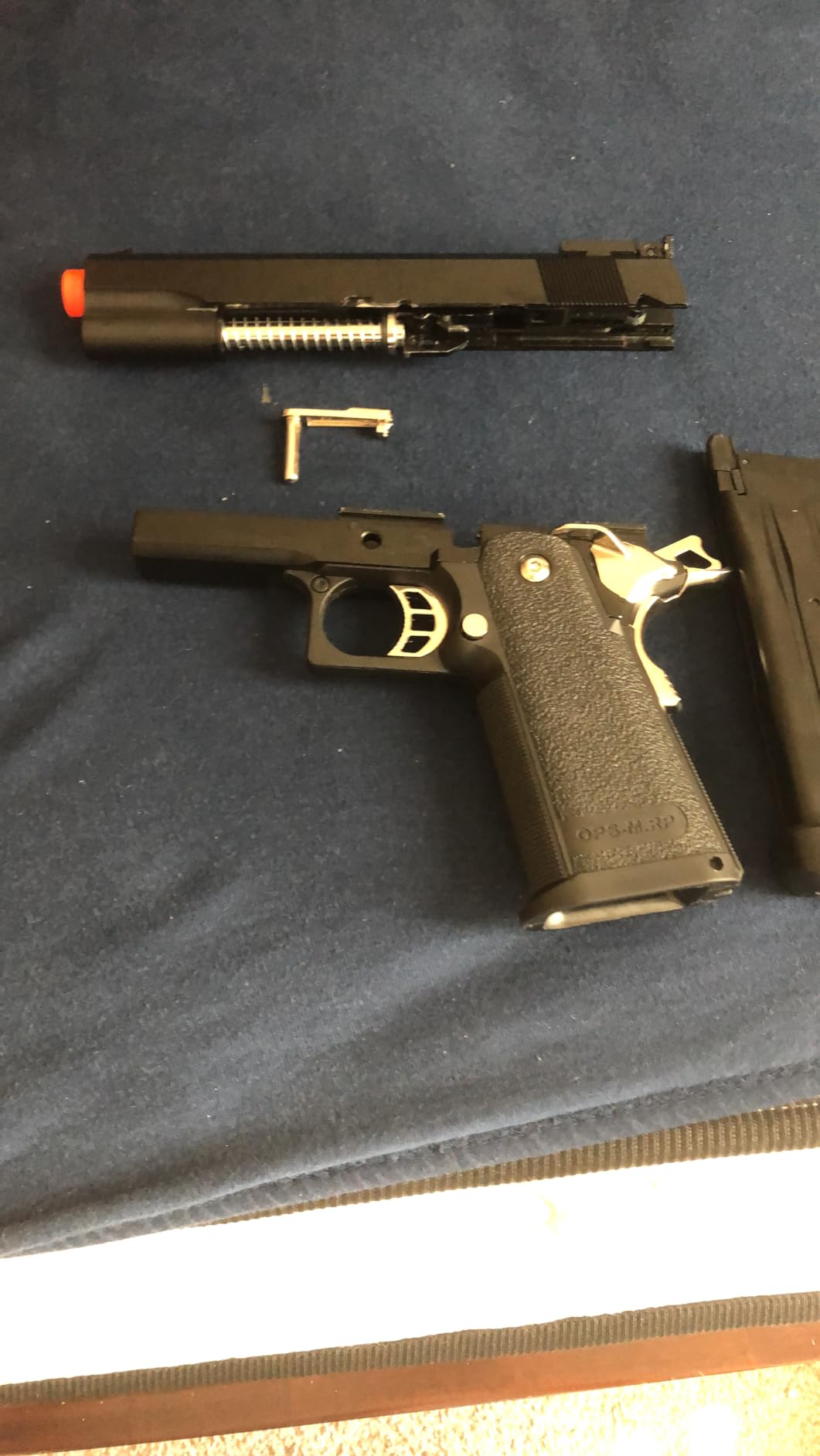 Golden Eagle Steel Airsoft Hand Gun Hi-Capa 1911 Airsoft Pistol with 6mm BBS and Speed Loader customer photo 2
