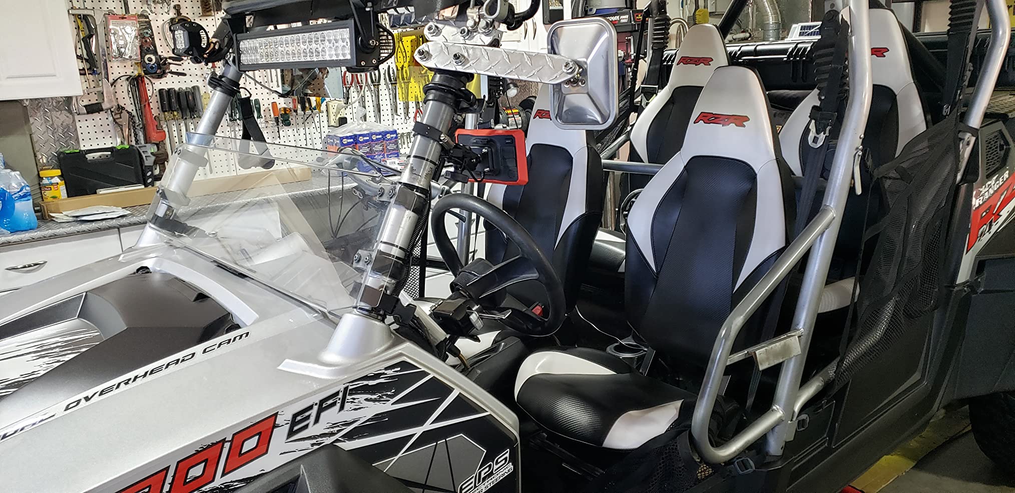 Garmin Tread Powersport Off-Road Navigator, Includes Topographic Mapping, Private and Public Land Info and More, 5.5