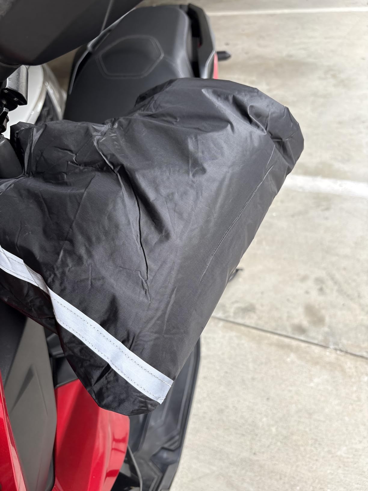 Universal Motorcycle Snowmobile Scooter Thermal Gloves - Windproof, Thicken Handlebar Muffs customer photo 2