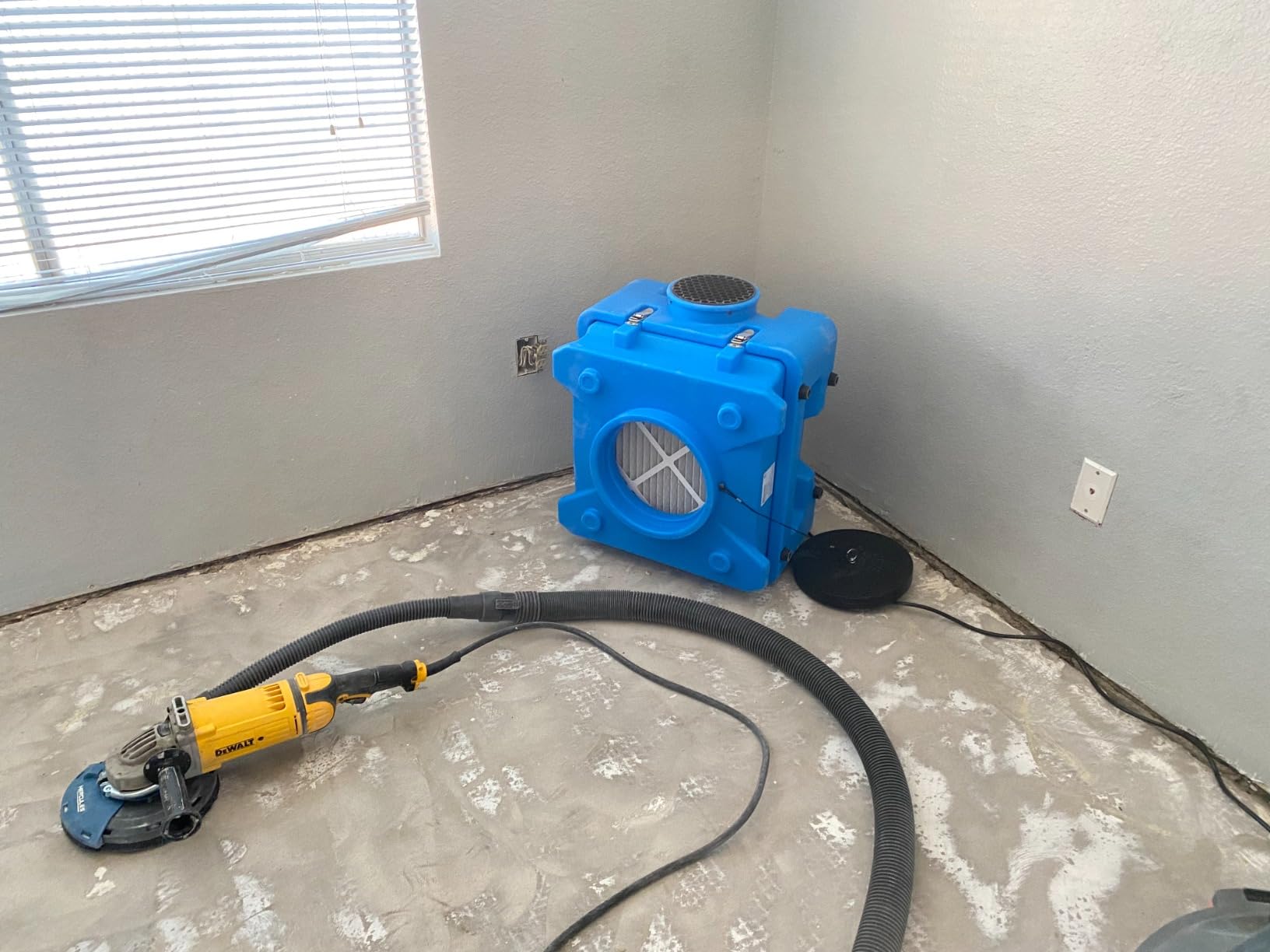 CADPXS Shield-550 Negative Machine Airbourne Cleaner HEPA Scrubber Water Damage Restoration Equipment Air Purifier, Air Scrubbers Grey customer photo 1