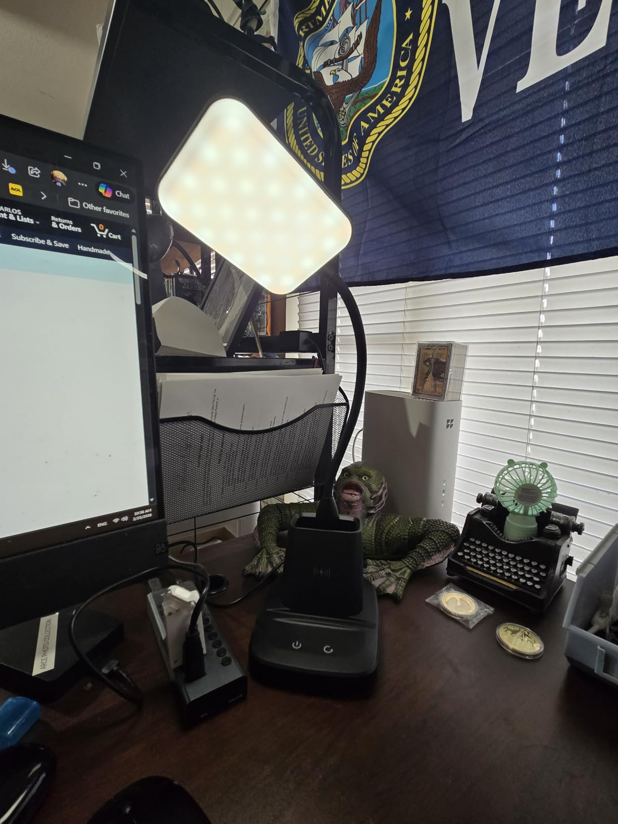 Sailstar Desk Lamp, LED Desk Lamps for Home Office, Wireless Charger Small Desk Lamp with Pen Holder, 3 Color Modes, Dimmable, CRI 85, 800LM, Study Lamps for College Dorm Room, Adapter Included, Black customer photo 2