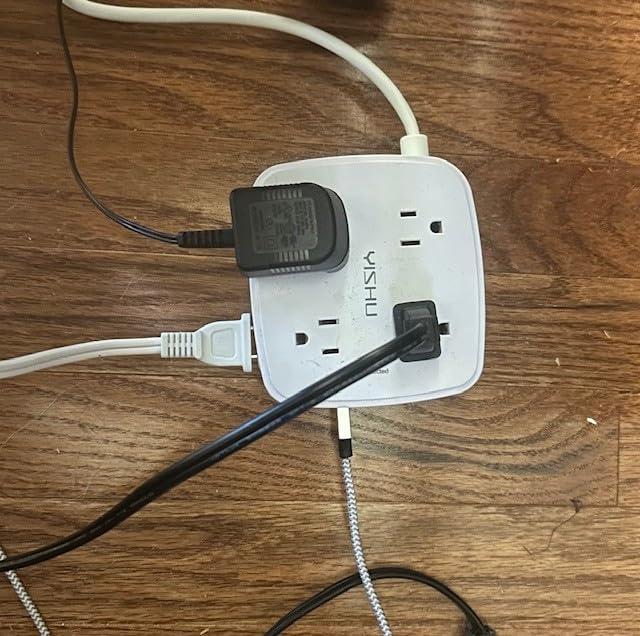 6 Ft Surge Protector Power Strip - 8 Widely Outlets with 4 USB Ports, 3 Side Outlet Extender with 6 Feet Extension Cord, Flat Plug, Wall Mount, Desk USB Charging Station, ETL,White customer photo 2