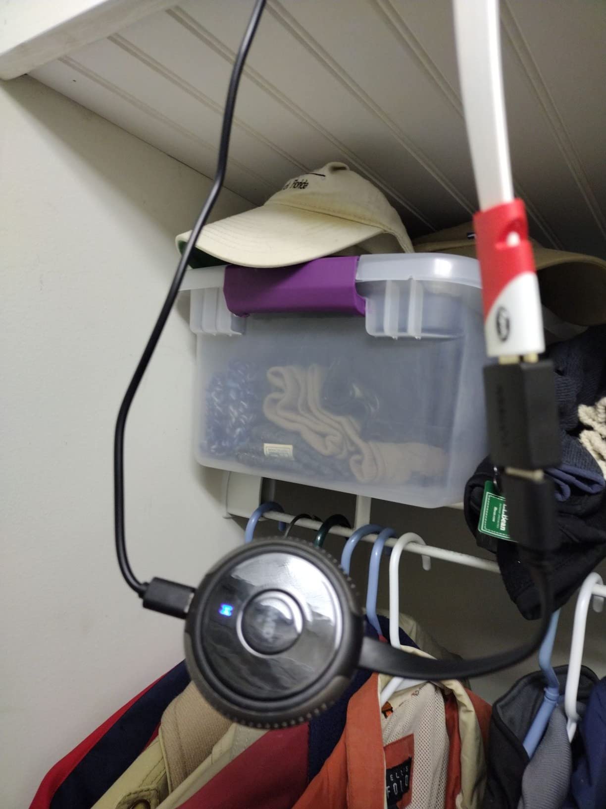 TIMBOOTECH Wireless HDMI Transmitter and Receiver 4K, Casting Media Video/Audio/File HDMI Wireless Extender 5G Kit for Laptop, Camera, Cable Box, Netfix, PS5, Phone to Monitor, Projector, HDTV 165FT customer photo 1