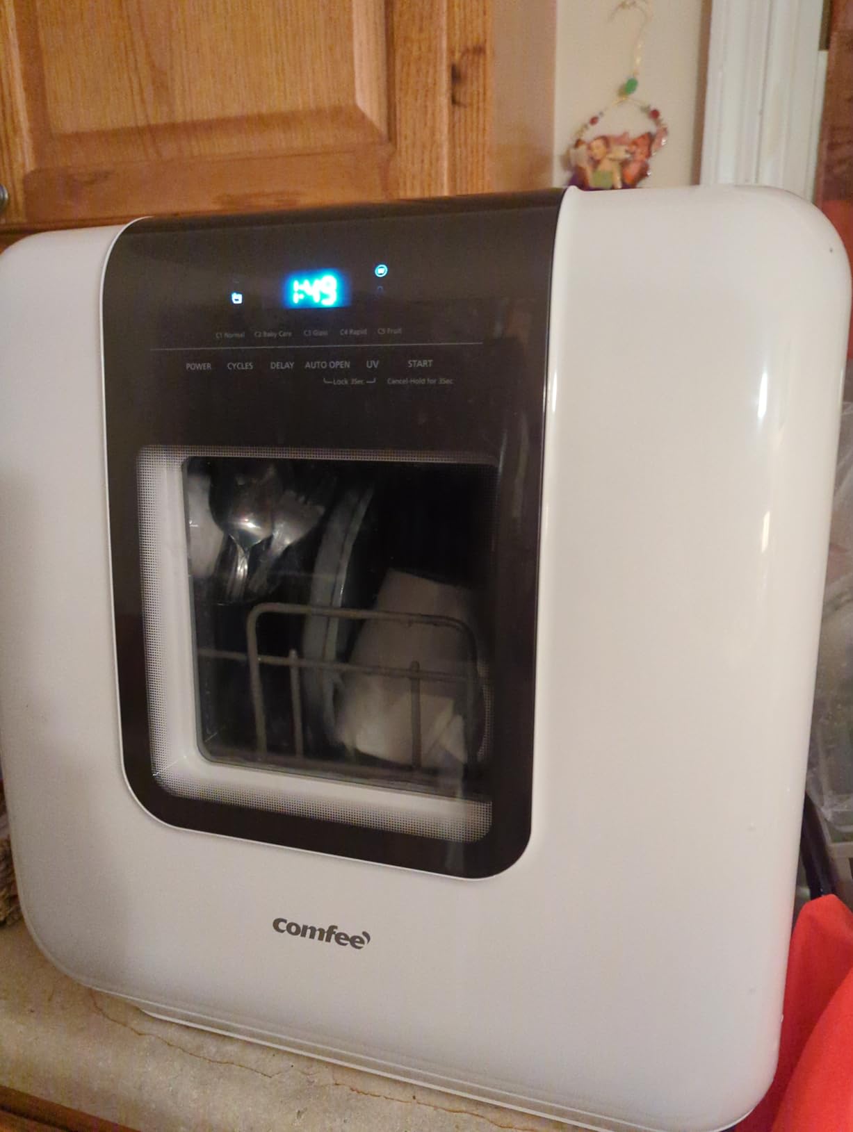 COMFEE' Countertop Dishwasher, Portable Dishwasher with 6L Built-in Water Tank, Mini Dishwasher with More Space Inside, 7 Programs, UV Hygiene& Auto Door Open, for Apartments, Dorms& RVs, White customer photo 1