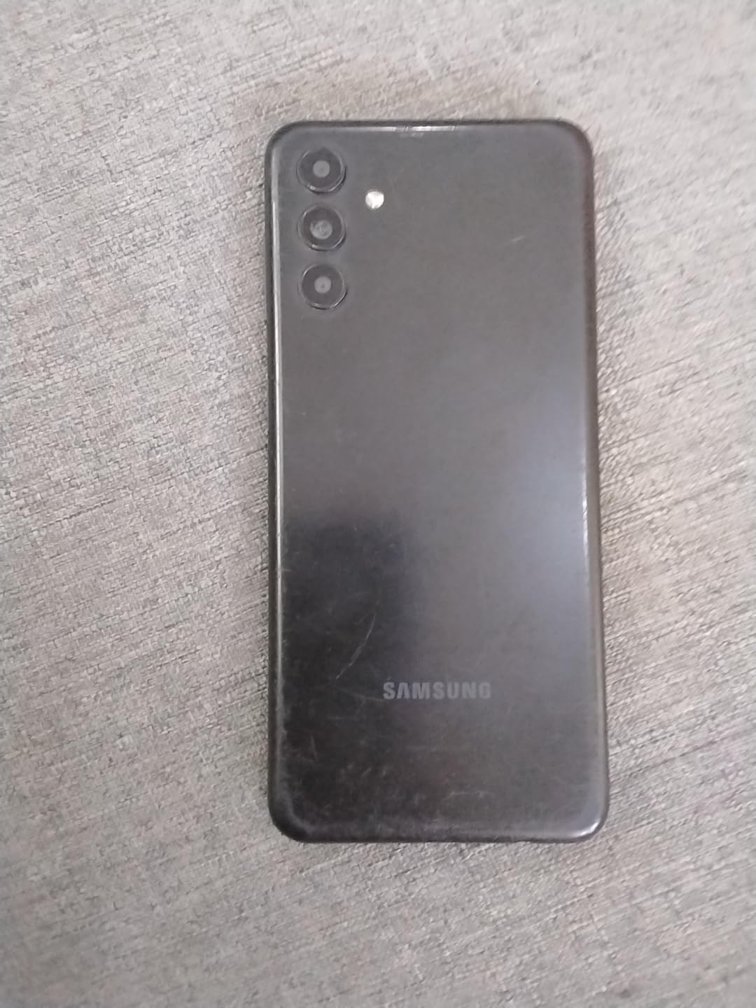 Samsung Galaxy A13 5G Cell Phone, AT&T GSM Unlocked Android Smartphone, 64GB, Long Lasting Battery, Expandable Storage, Triple Lens Camera, Infinite Display, Black (Renewed) customer photo 1