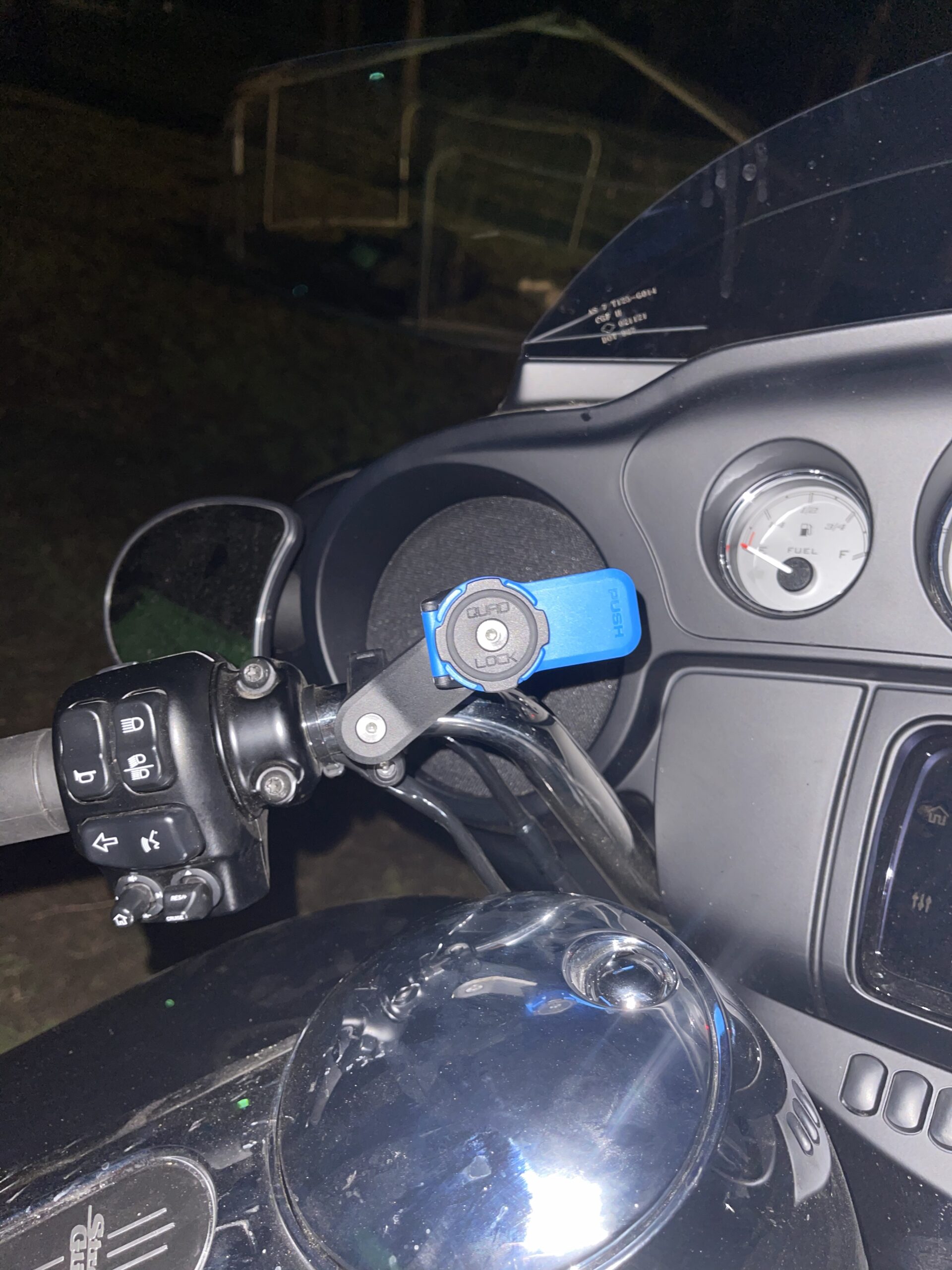 Quad Lock Motorcycle Handlebar Mount PRO for iPhone, Samsung Galaxy and Pixel Smartphone customer photo 1
