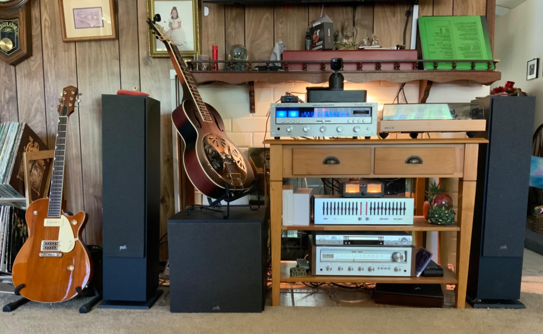 Fluance RT85N Turntable with Nagaoka MP-110 Cartridge, Acrylic Platter, Speed Control, and Vibration Isolation - Piano Black customer photo 1