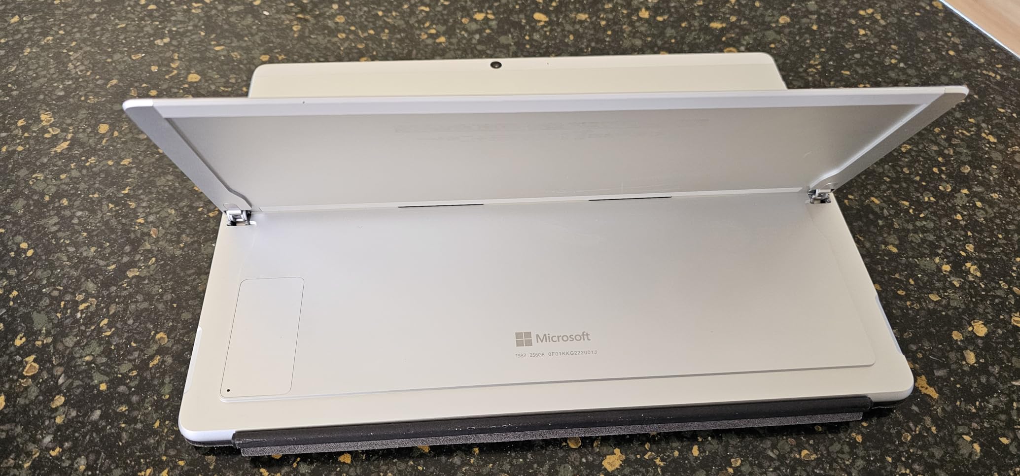 Microsoft Surface Pro 8-13 Touchscreen - Intel Evo Platform Core i7-16GB Memory - 256GB SSD - Device Only - Platinum Latest Model Renewed customer photo 1